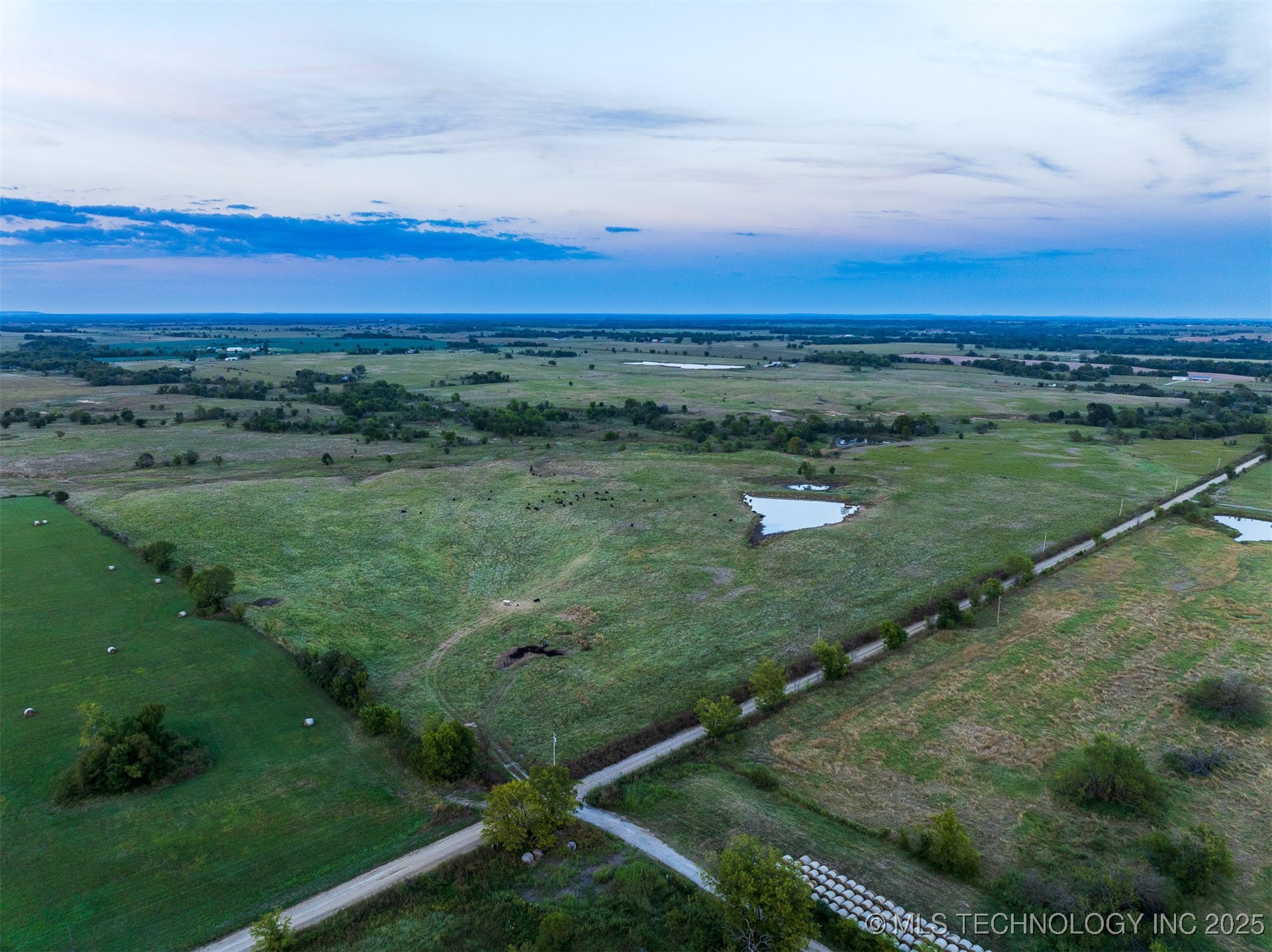 170 Ash Road Property Photo 13