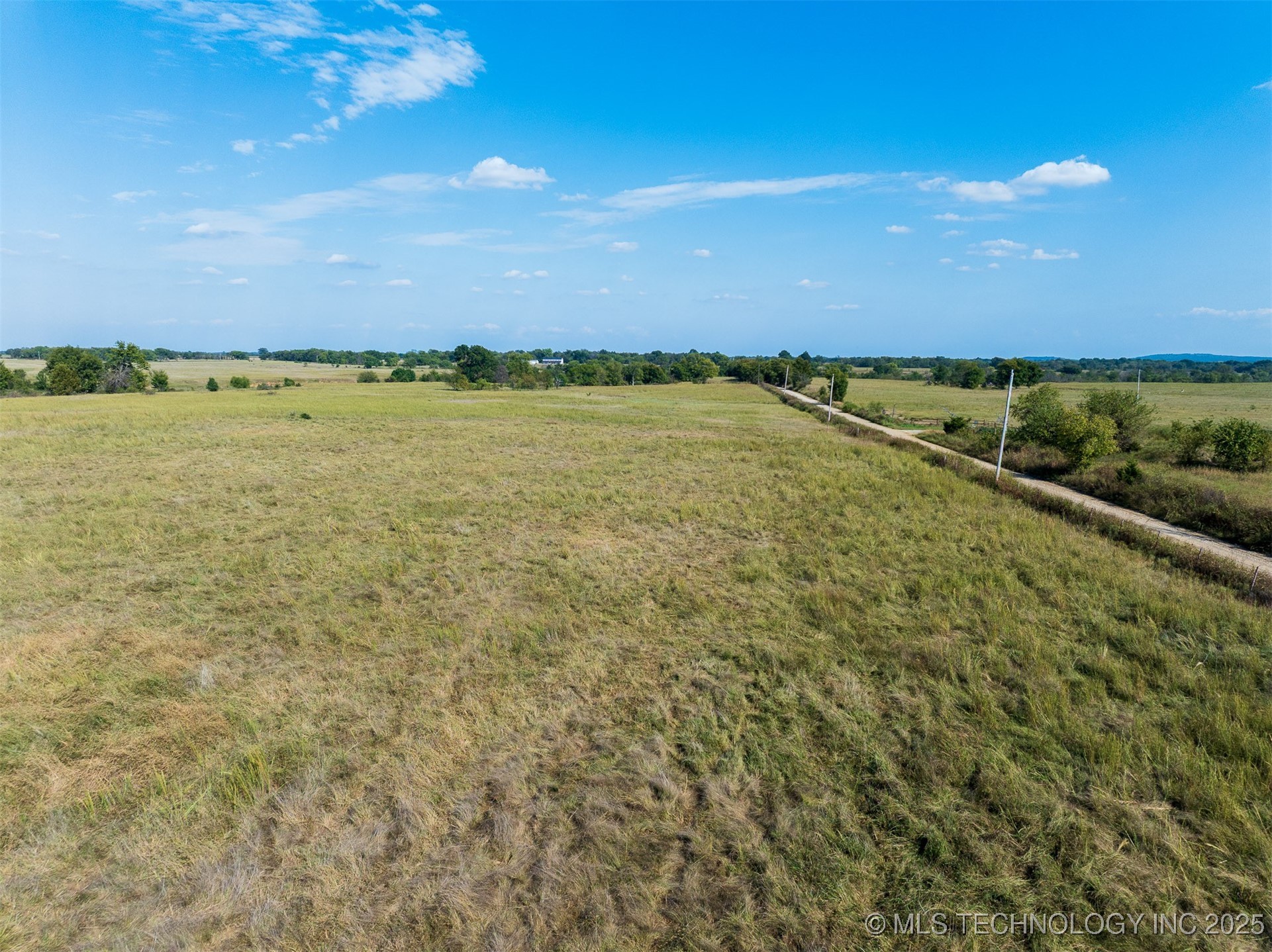 170 Ash Road Property Photo 15