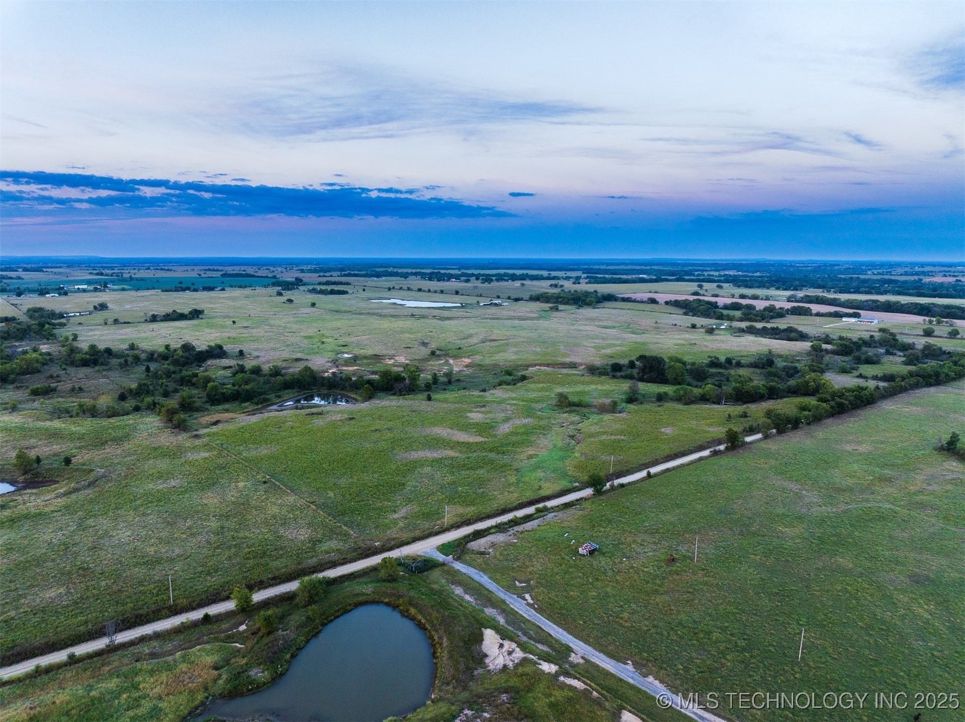 170 Ash Road Property Photo 33