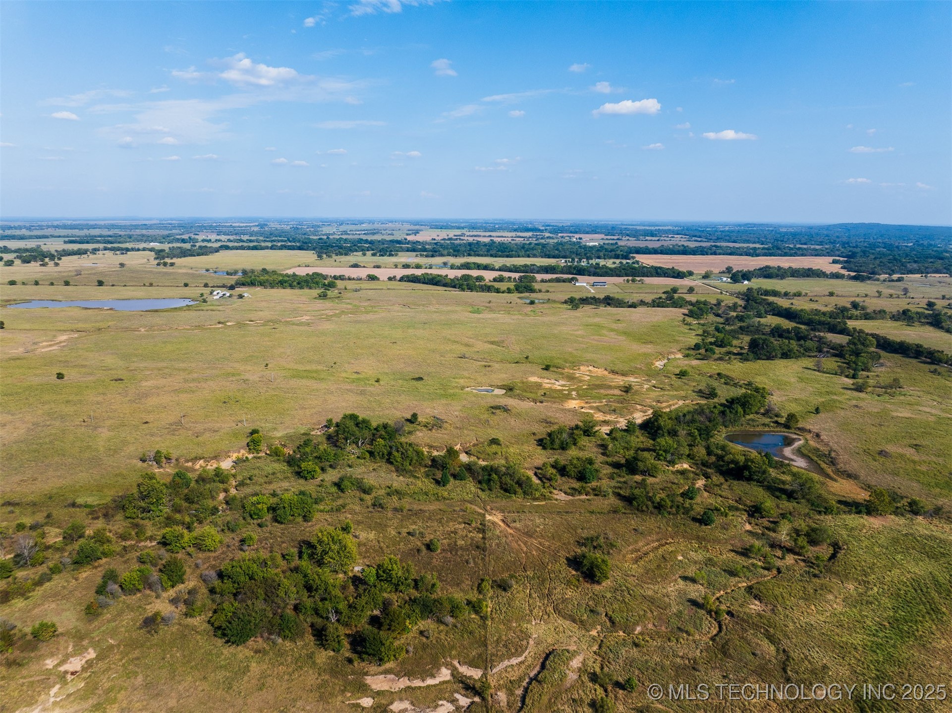 170 Ash Road Property Photo 35