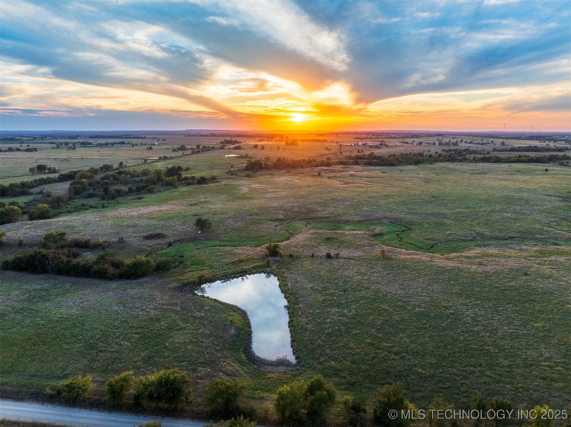 170 Ash Road Property Photo 44