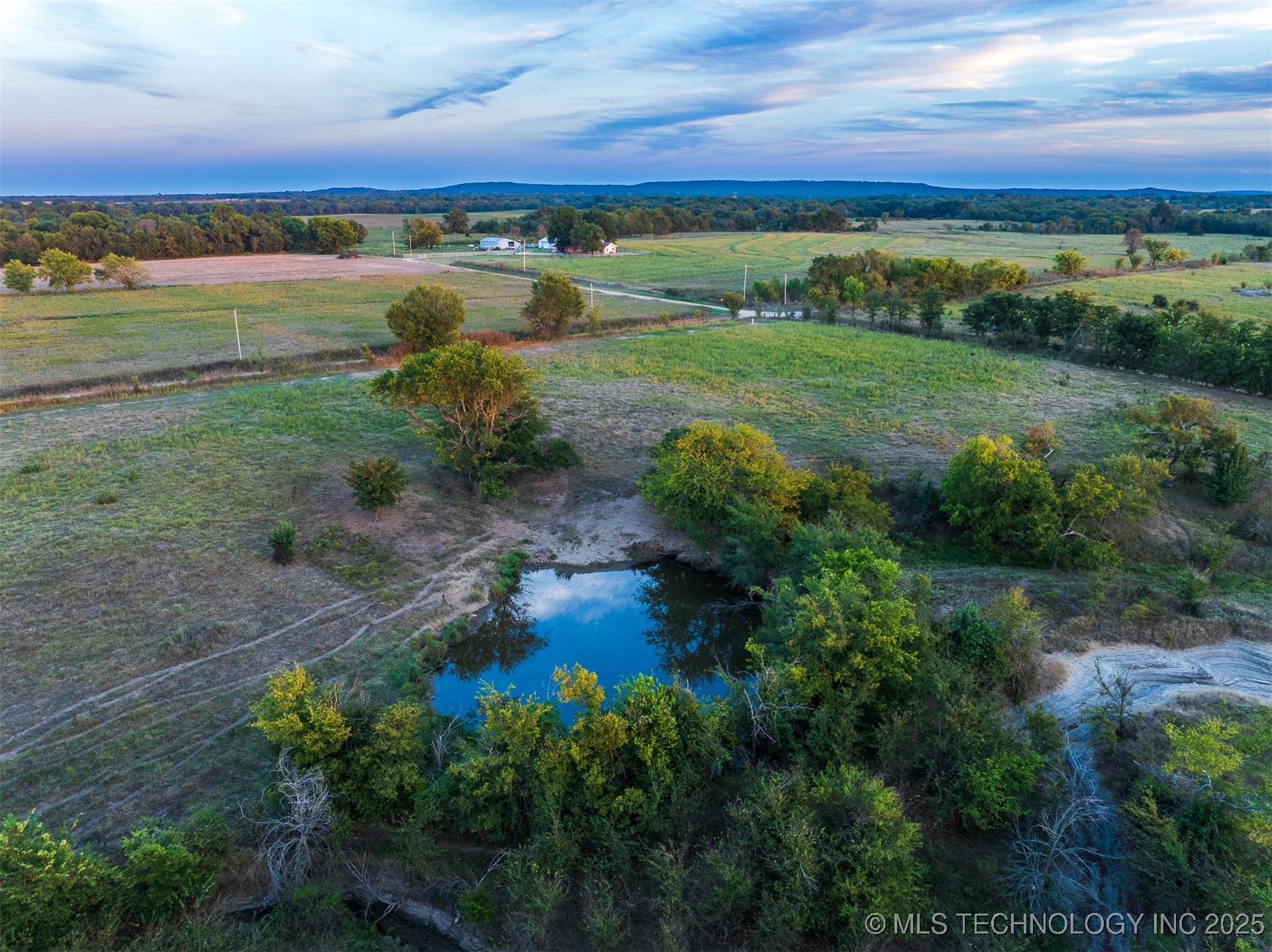 170 Ash Road Property Photo 47