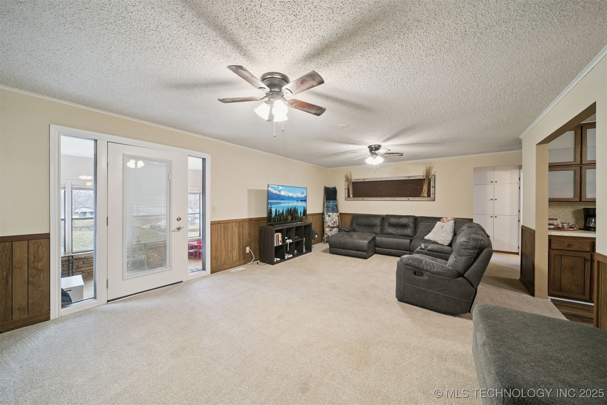 13266 S Spruce Lane Property Photo 4