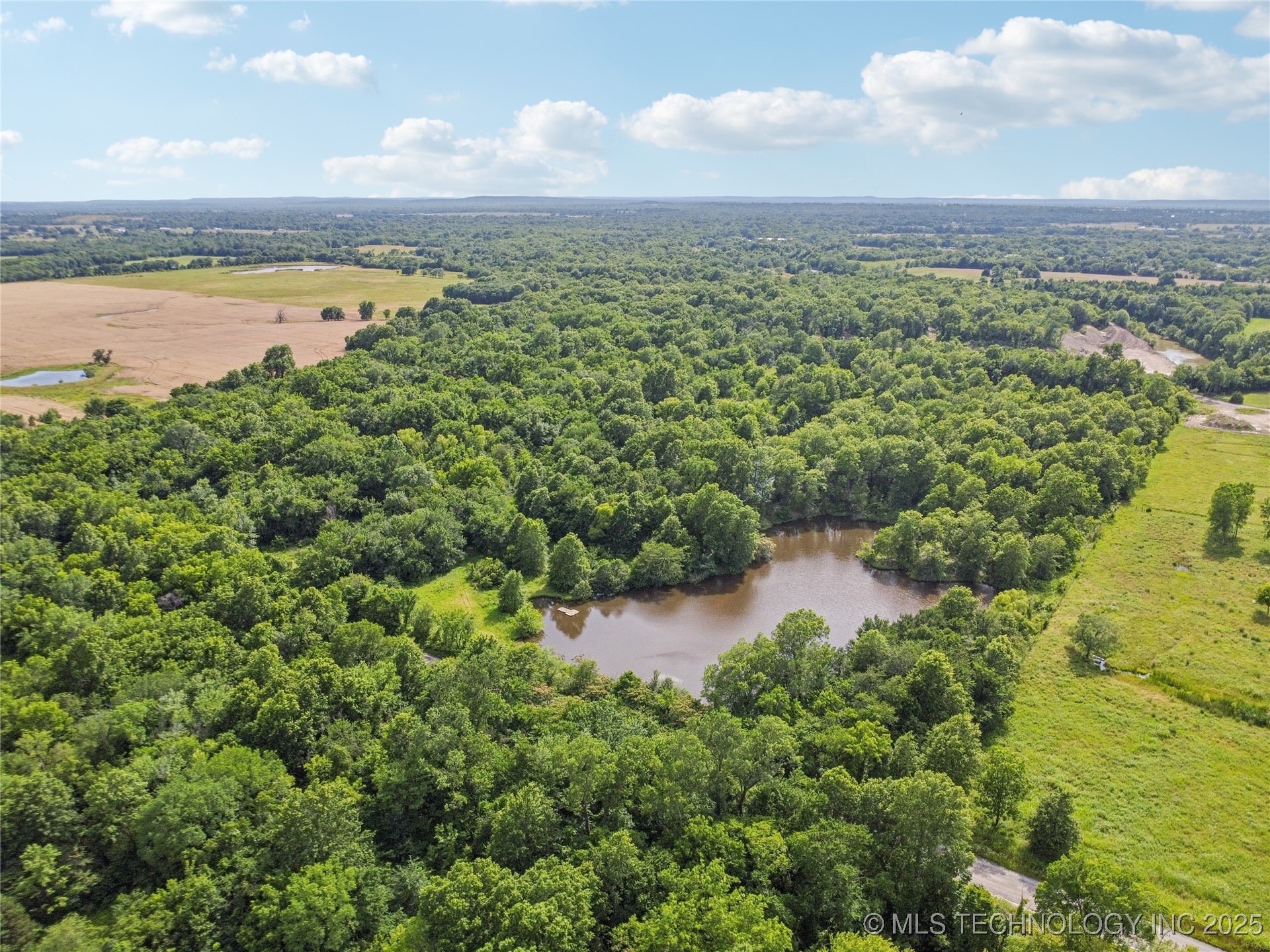 N 280 Road Property Photo 4