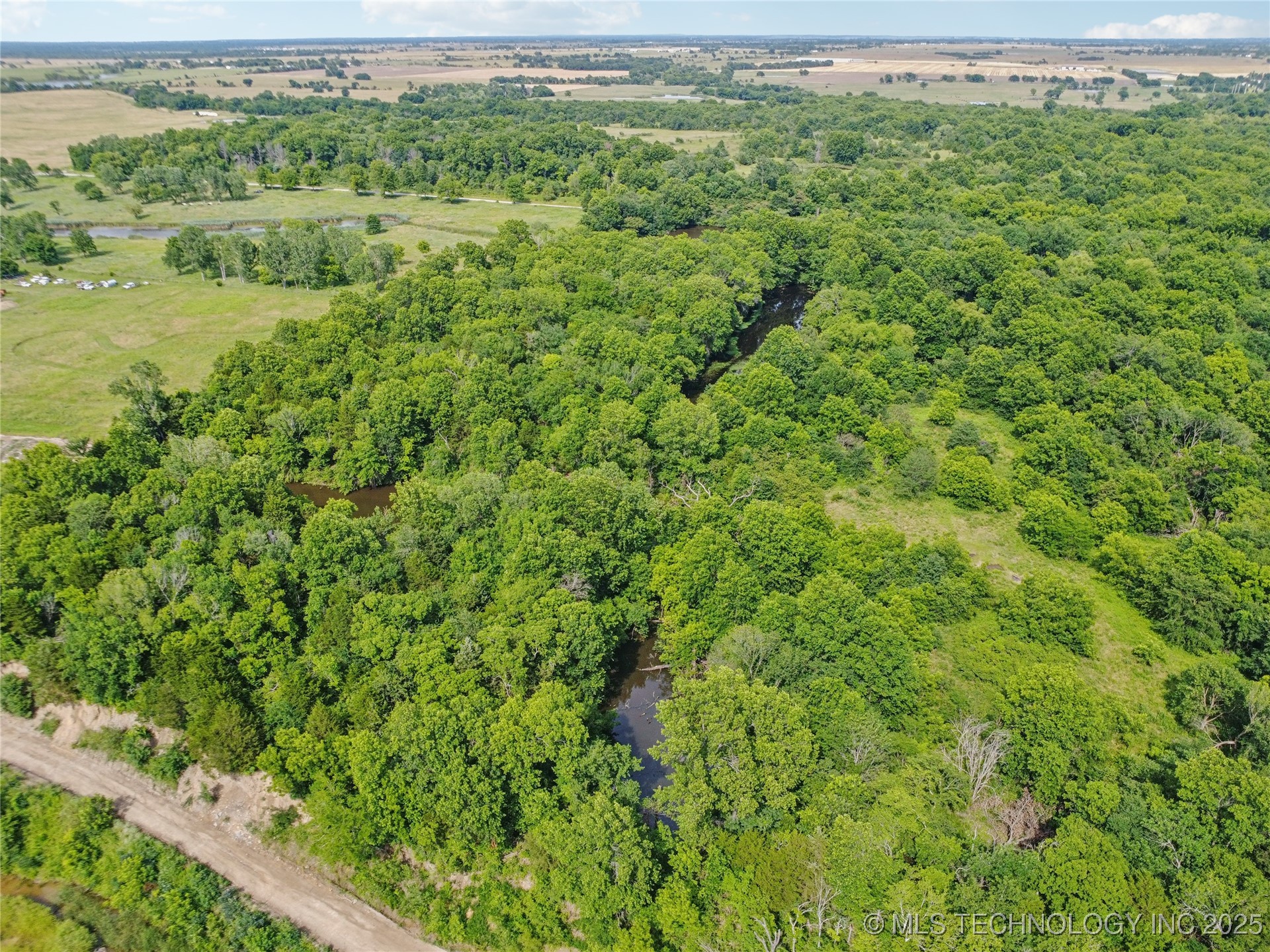 N 280 Road Property Photo 7