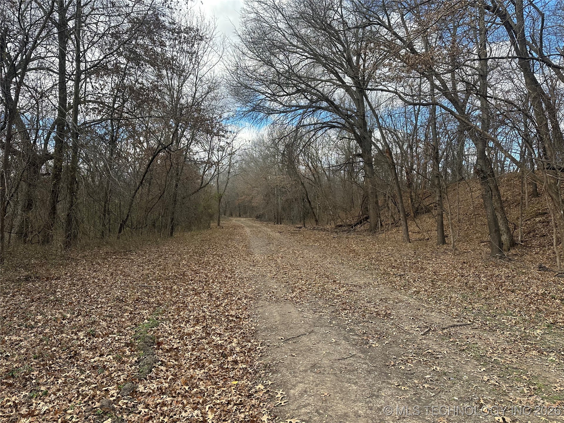 N 280 Road Property Photo 17