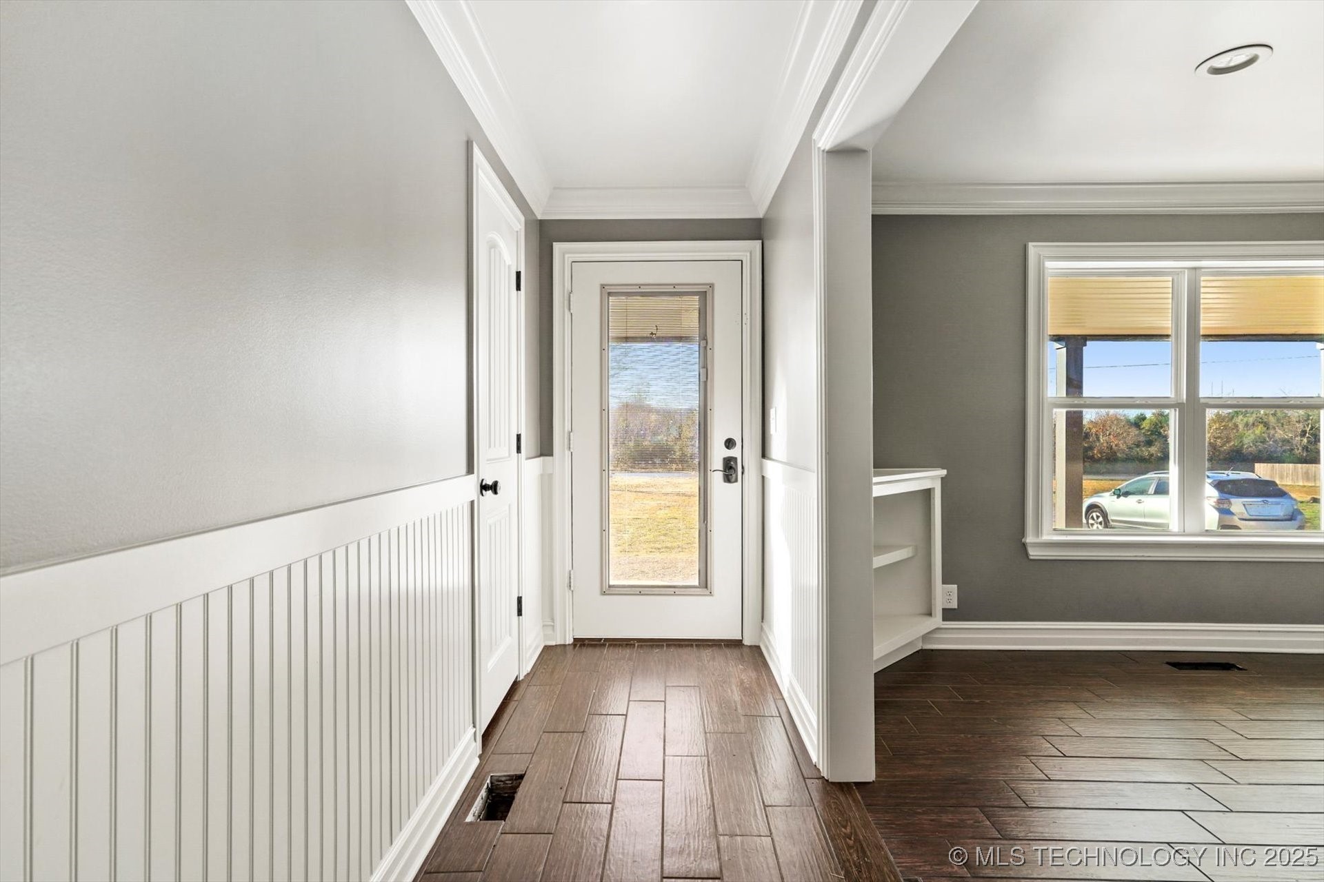 3951 E 86th Street N Property Photo 2