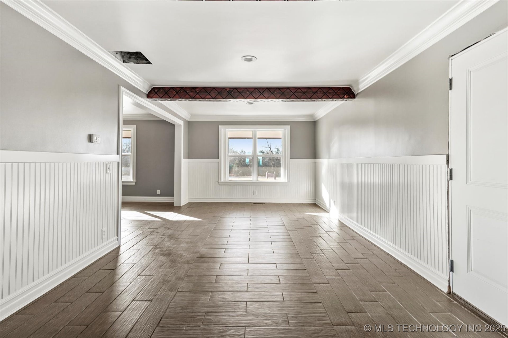 3951 E 86th Street N Property Photo 6