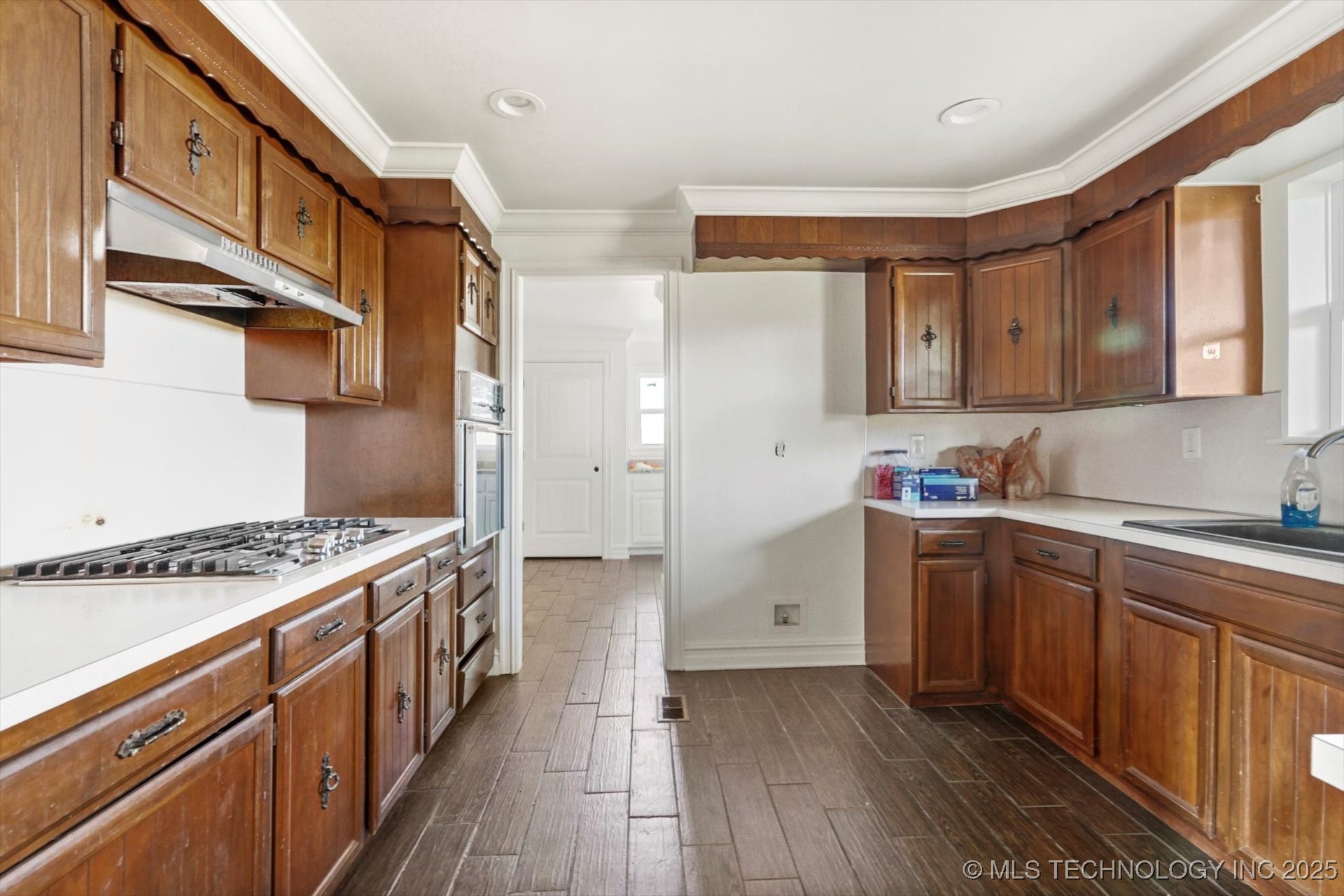 3951 E 86th Street N Property Photo 9