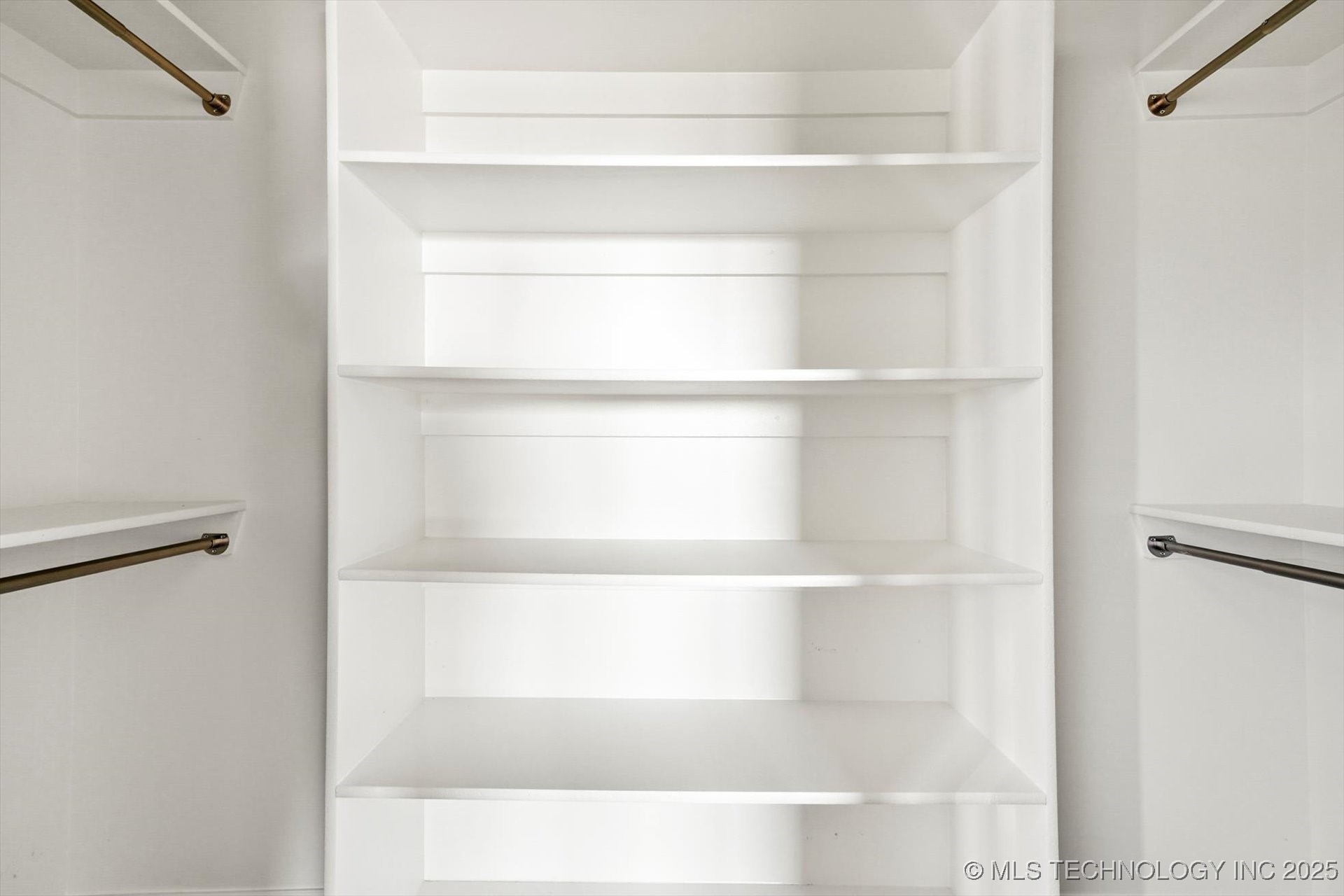 3951 E 86th Street N Property Photo 15