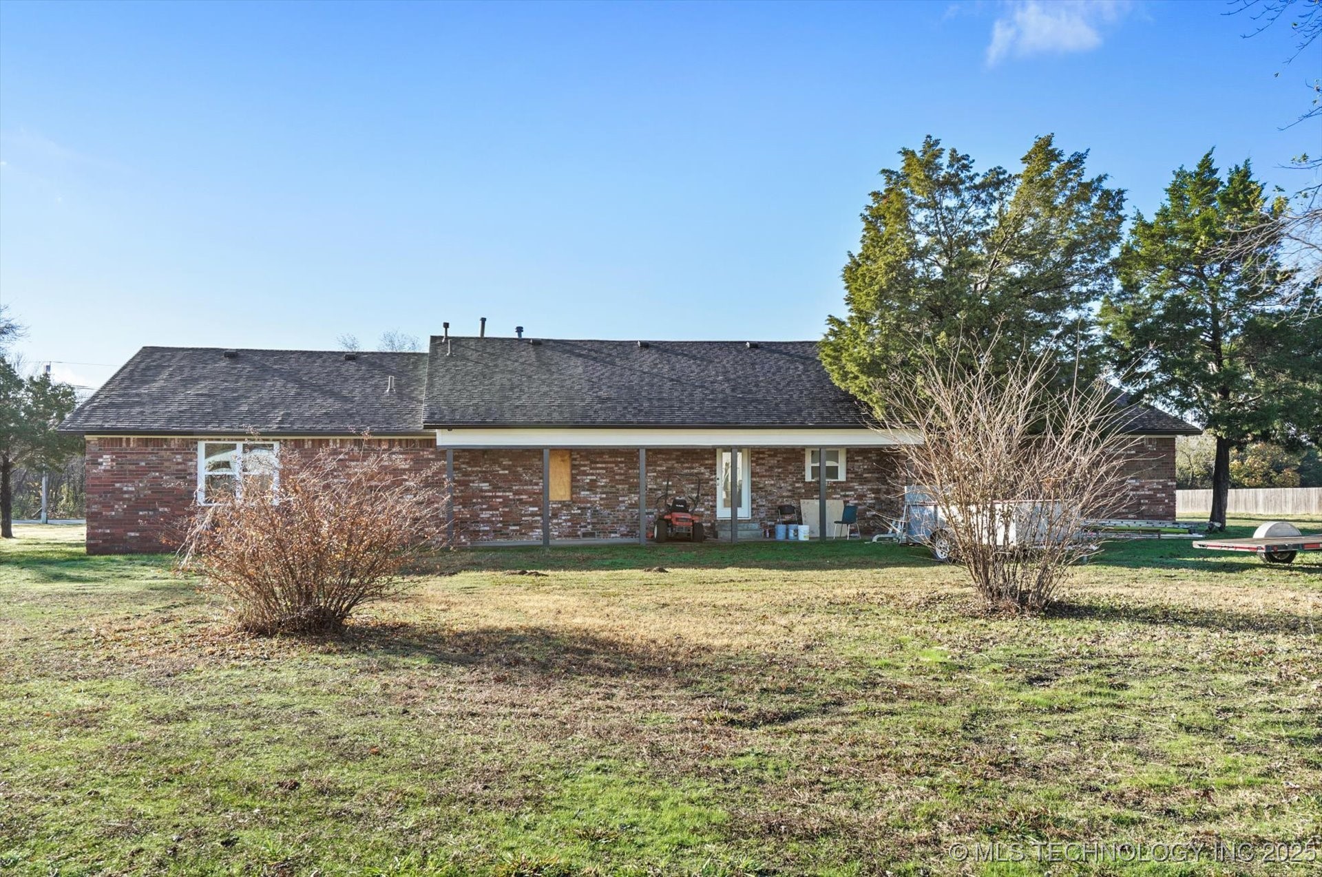 3951 E 86th Street N Property Photo 25