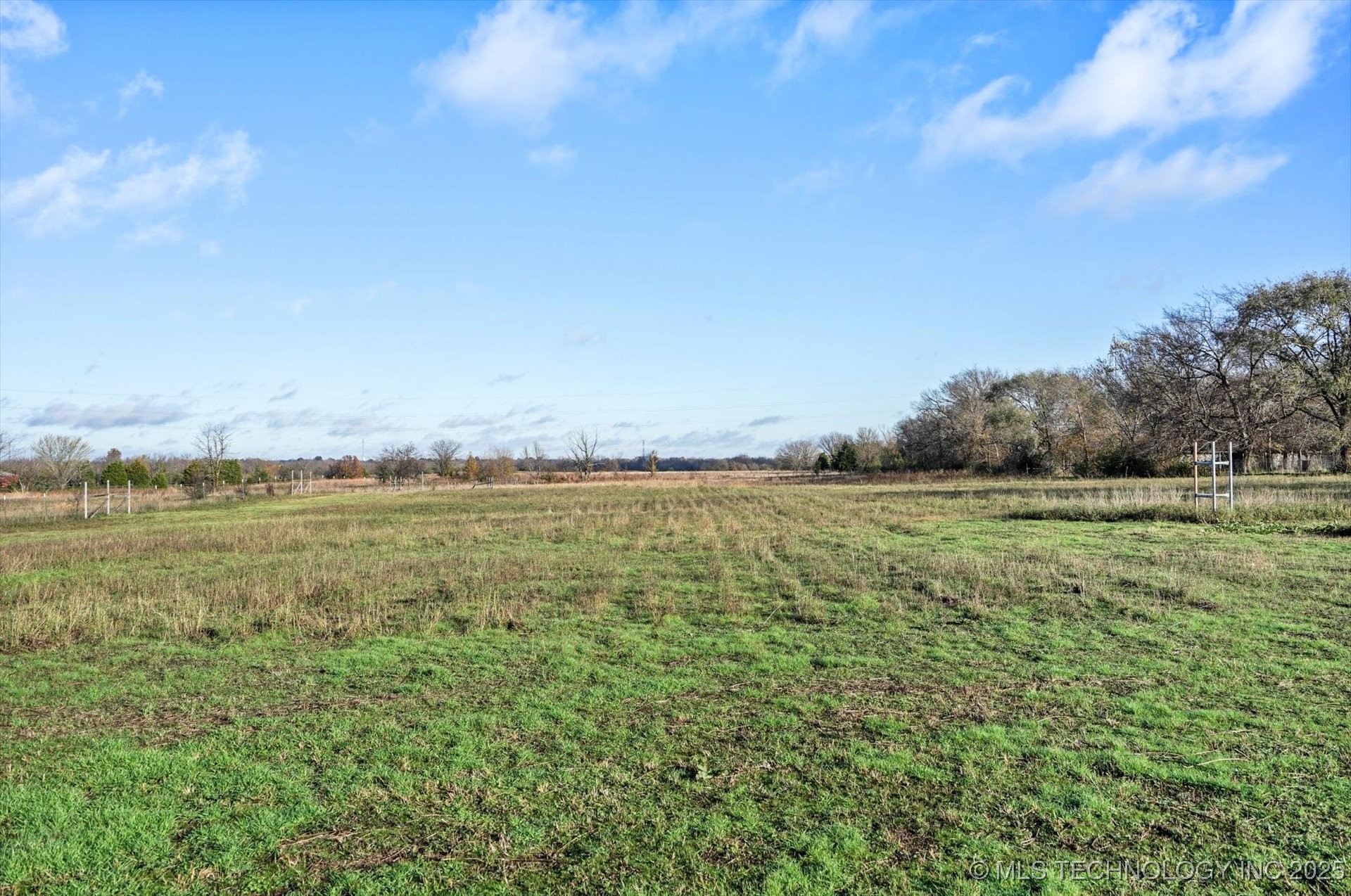 3951 E 86th Street N Property Photo 33