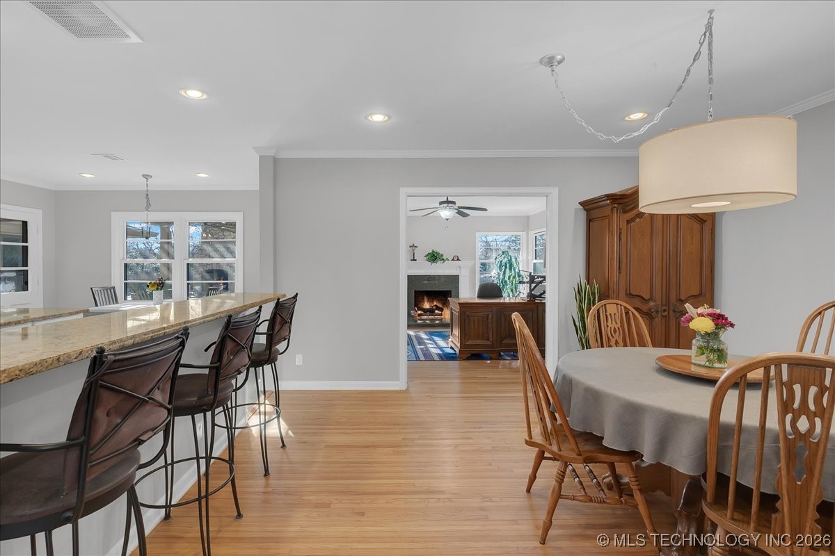 2242 E 33rd Street Property Photo 13