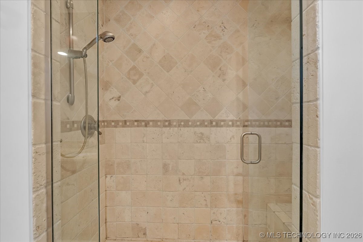 2242 E 33rd Street Property Photo 41