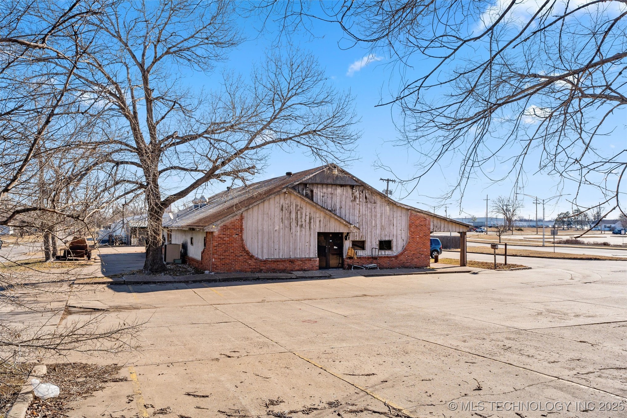 1840 Sw Frank Phillips Boulevard Property Photo 18