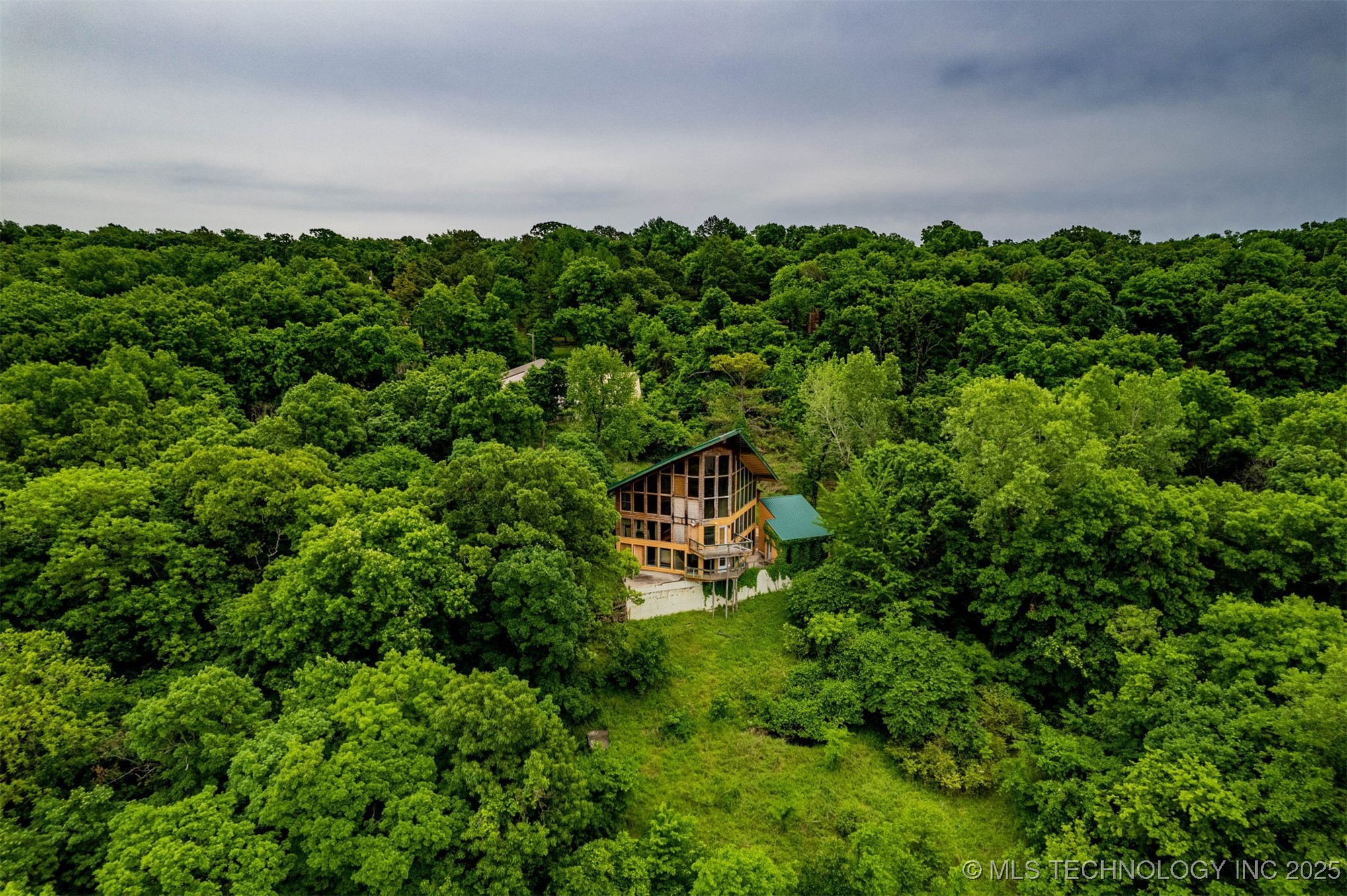 2989 W 351st Road Property Photo 6