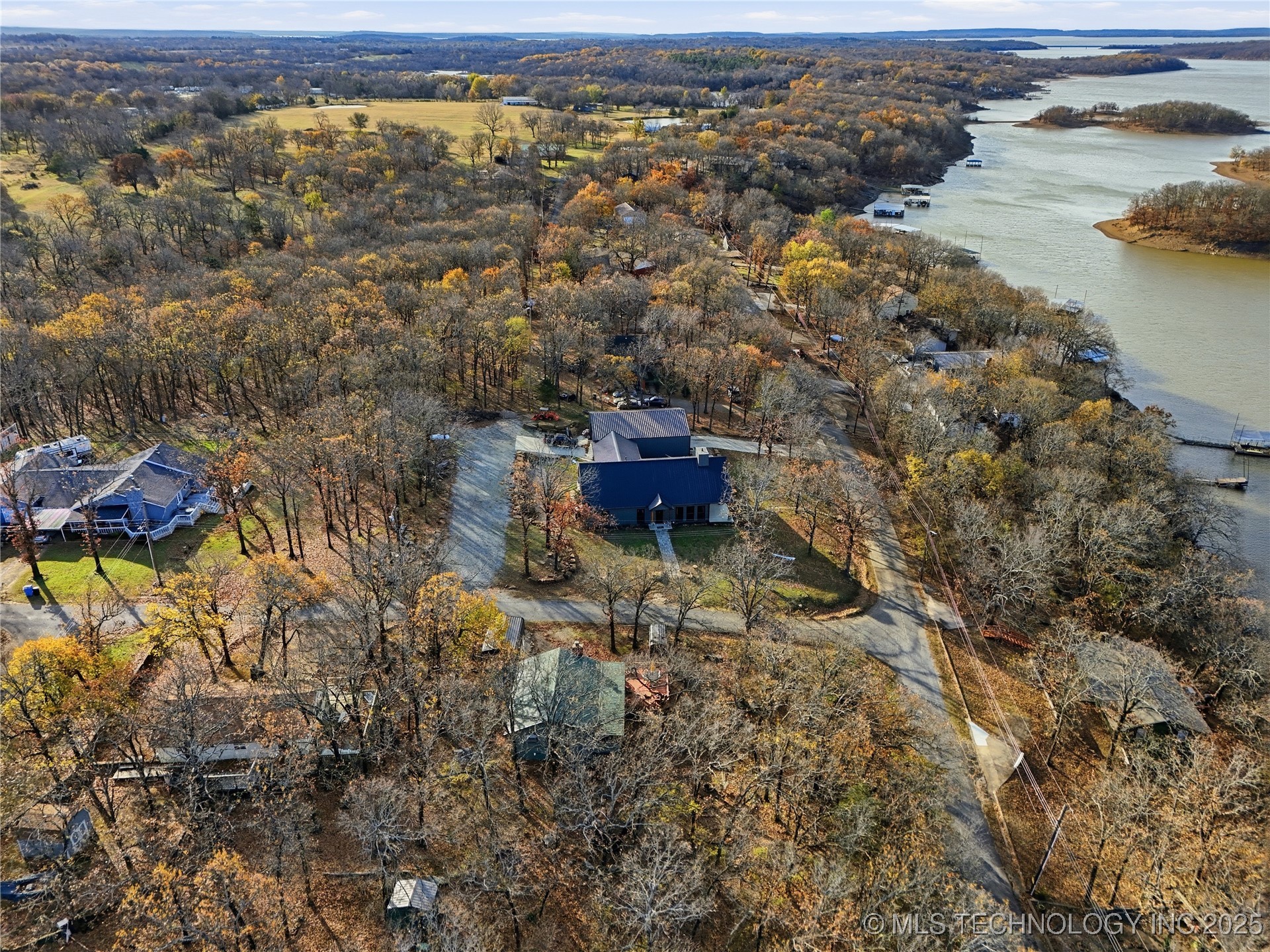 418321 E 1105 Road Property Photo 5