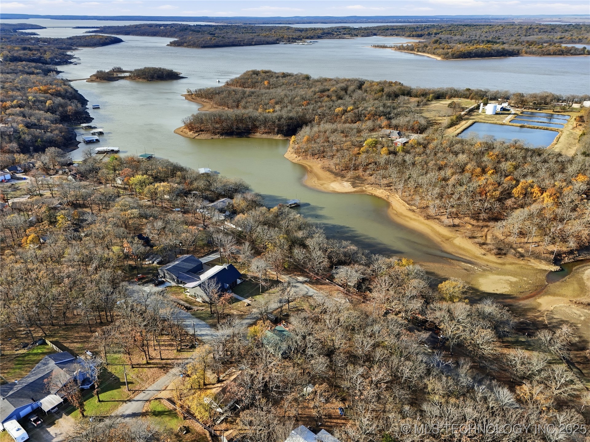 418321 E 1105 Road Property Photo 10