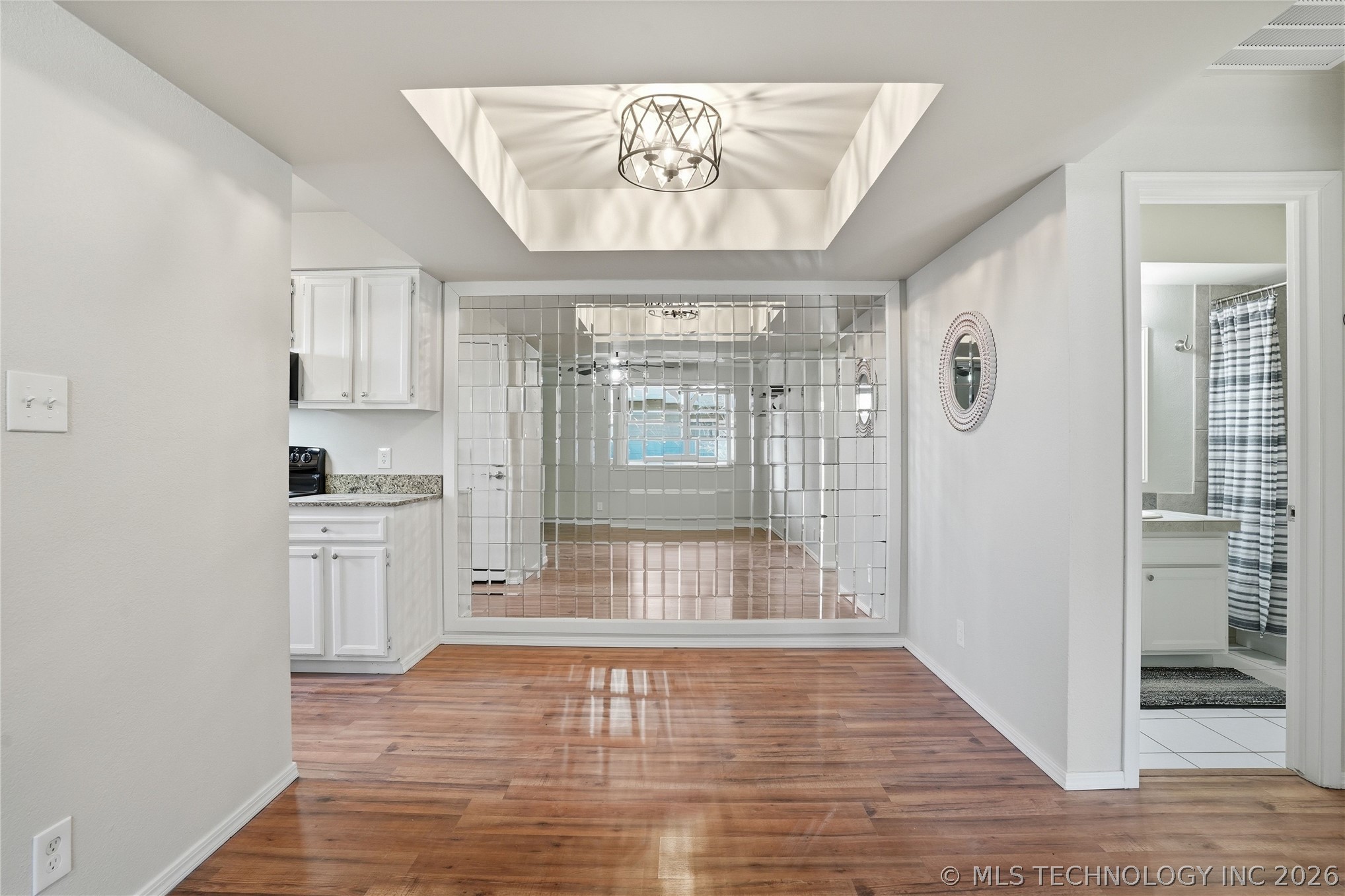 2826 E 90th Street 1602 Property Photo 11