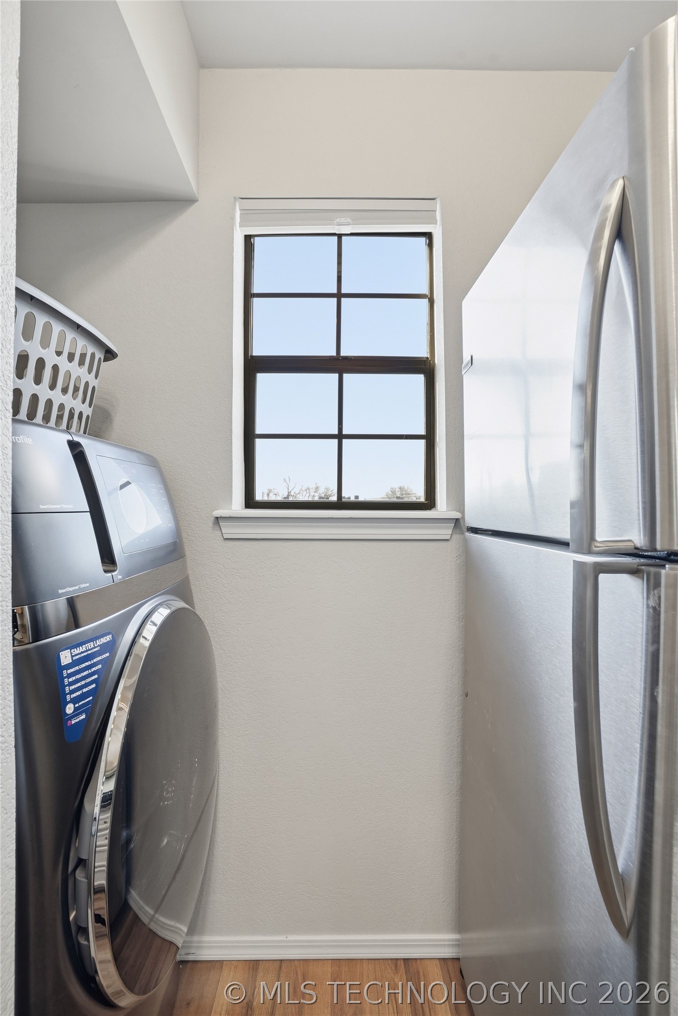 2826 E 90th Street 1602 Property Photo 17