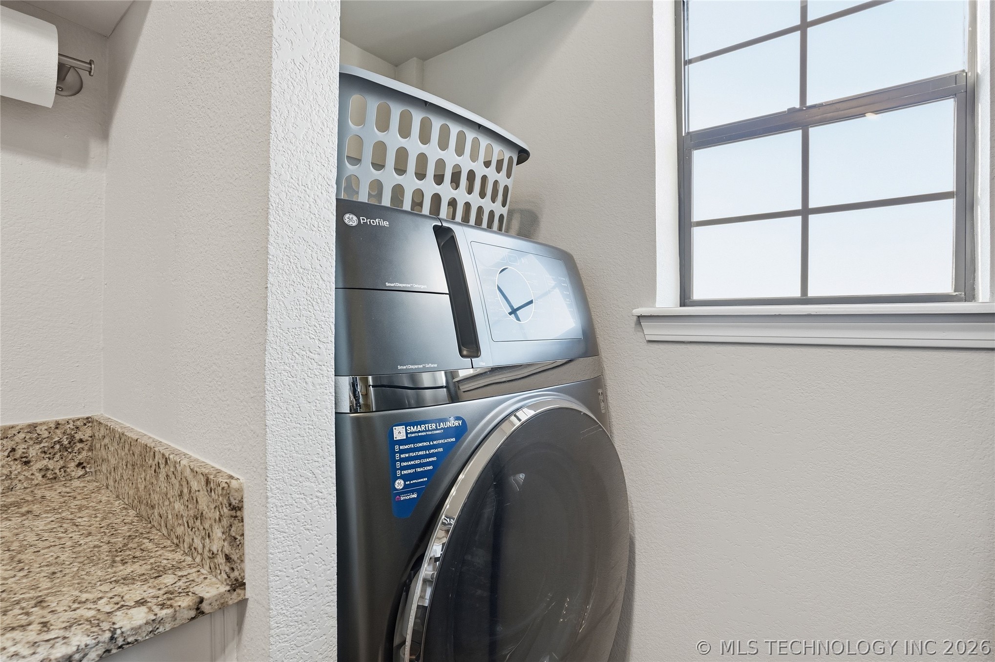 2826 E 90th Street 1602 Property Photo 18