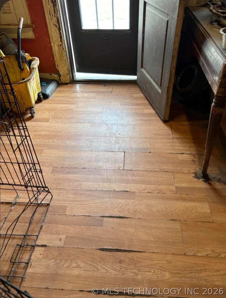 1101 S Mekusukey Avenue Property Photo 12