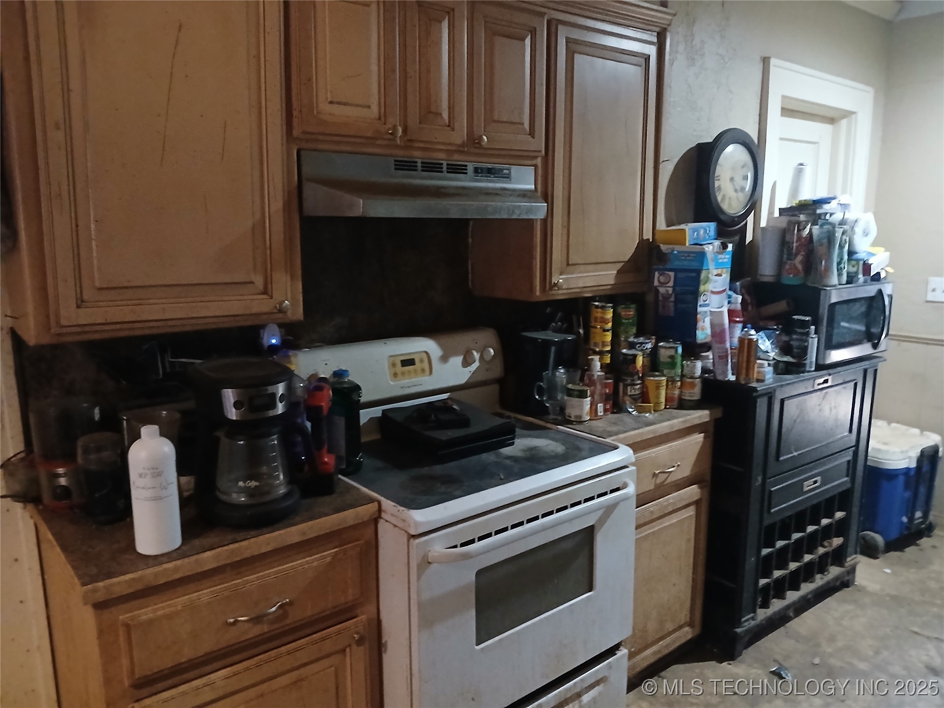 1101 S Mekusukey Avenue Property Photo 39