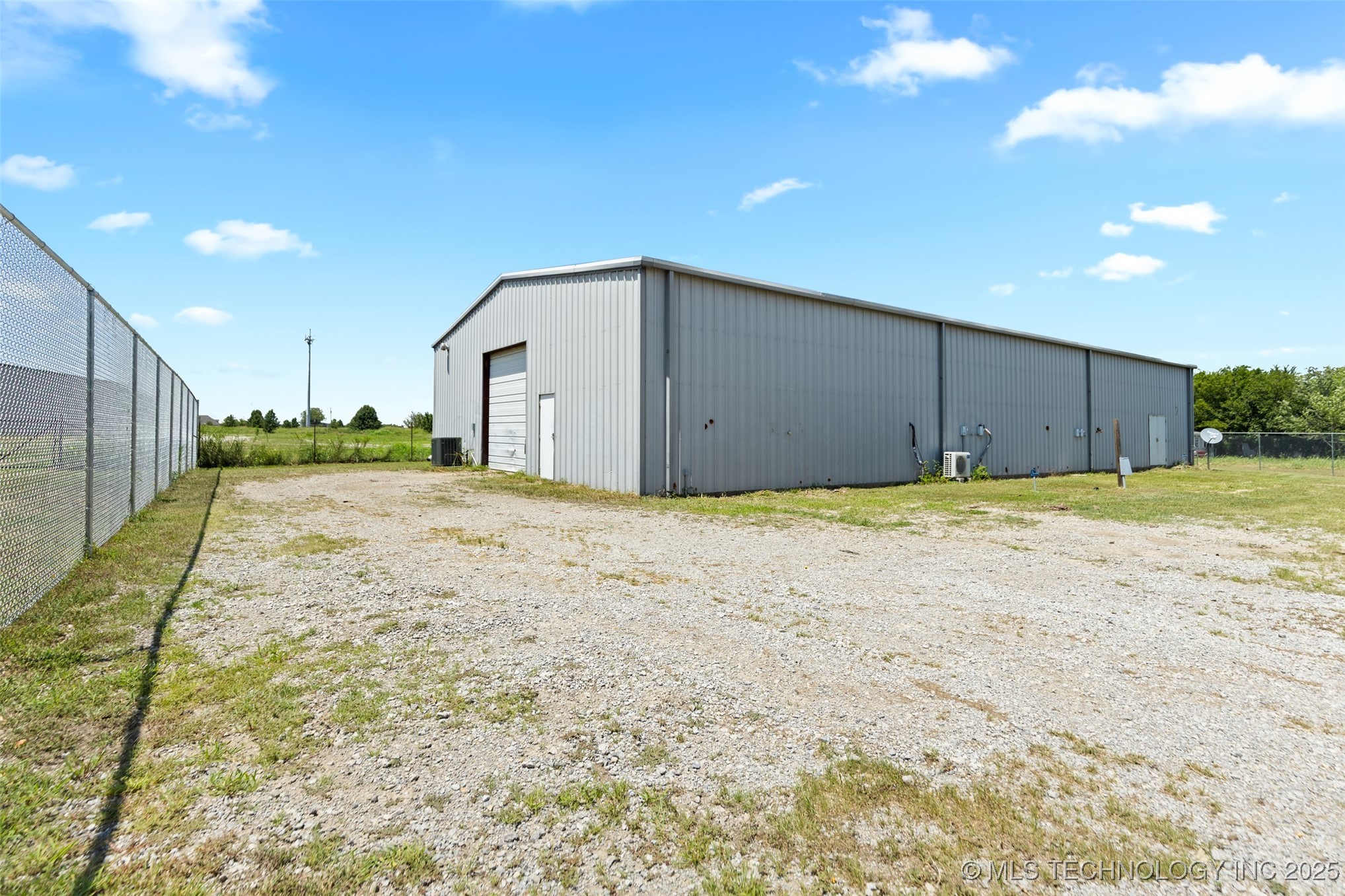 14360 S 4070 Road Property Photo 2