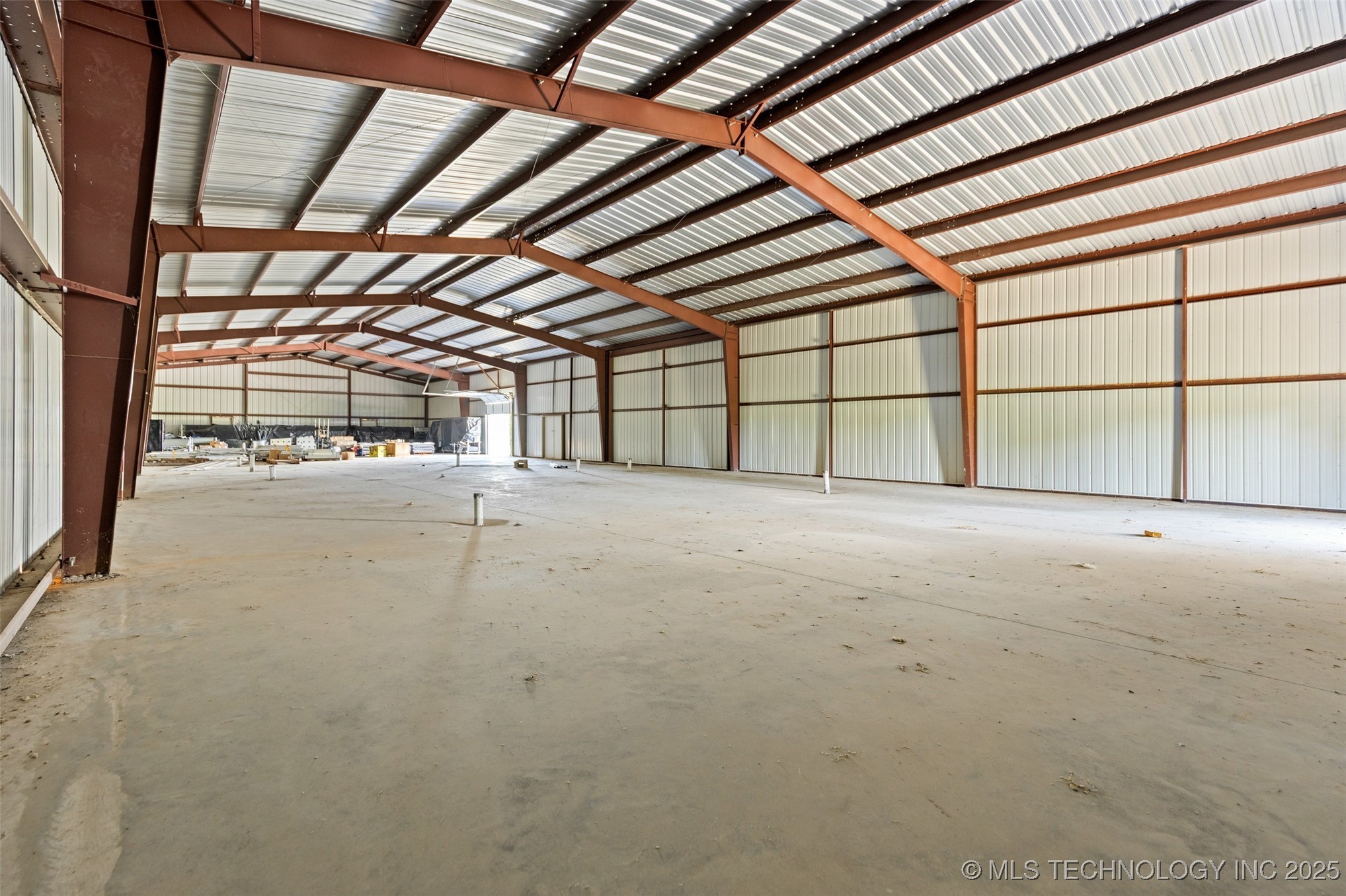 14360 S 4070 Road Property Photo 9