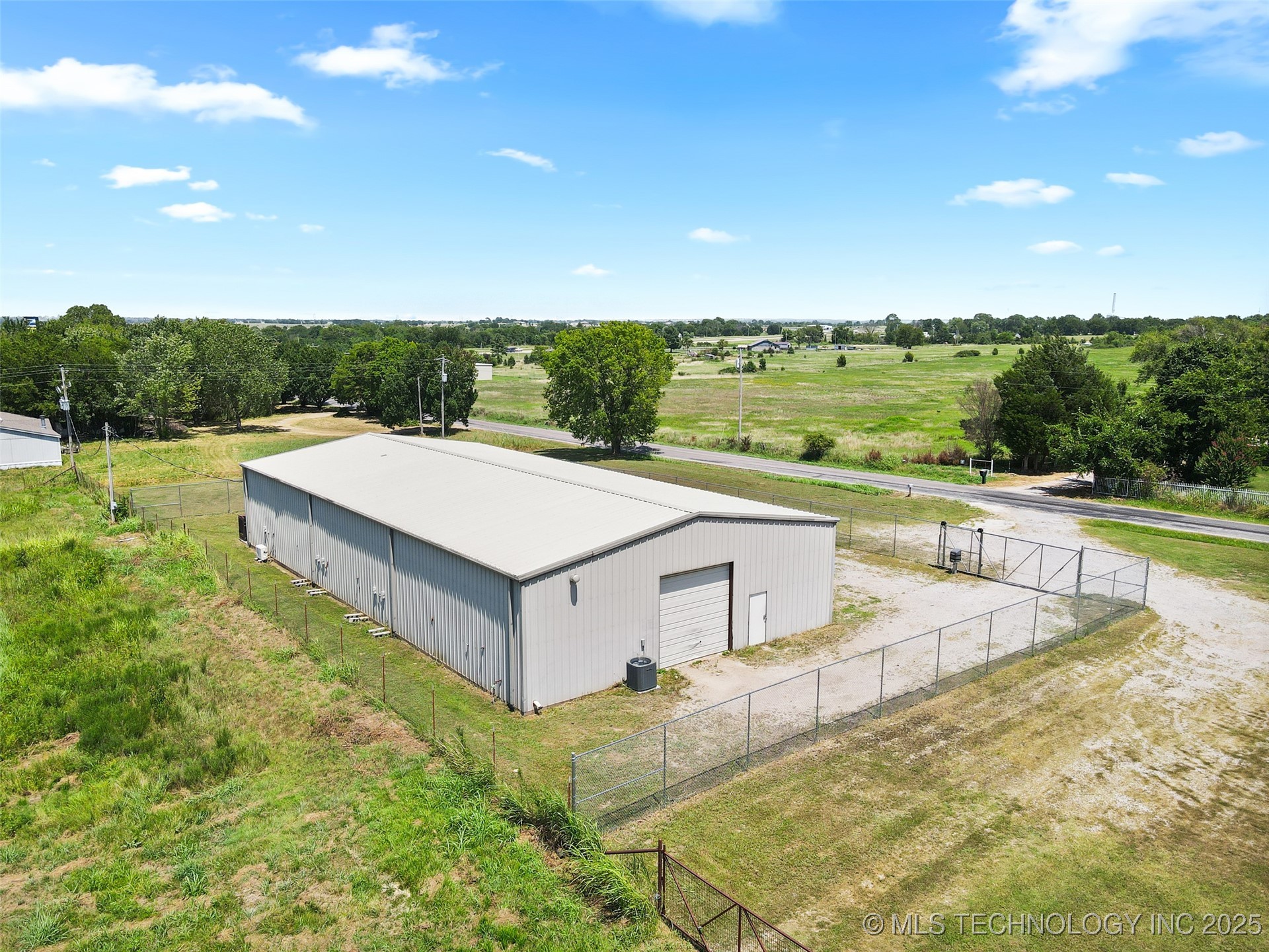 14360 S 4070 Road Property Photo 13