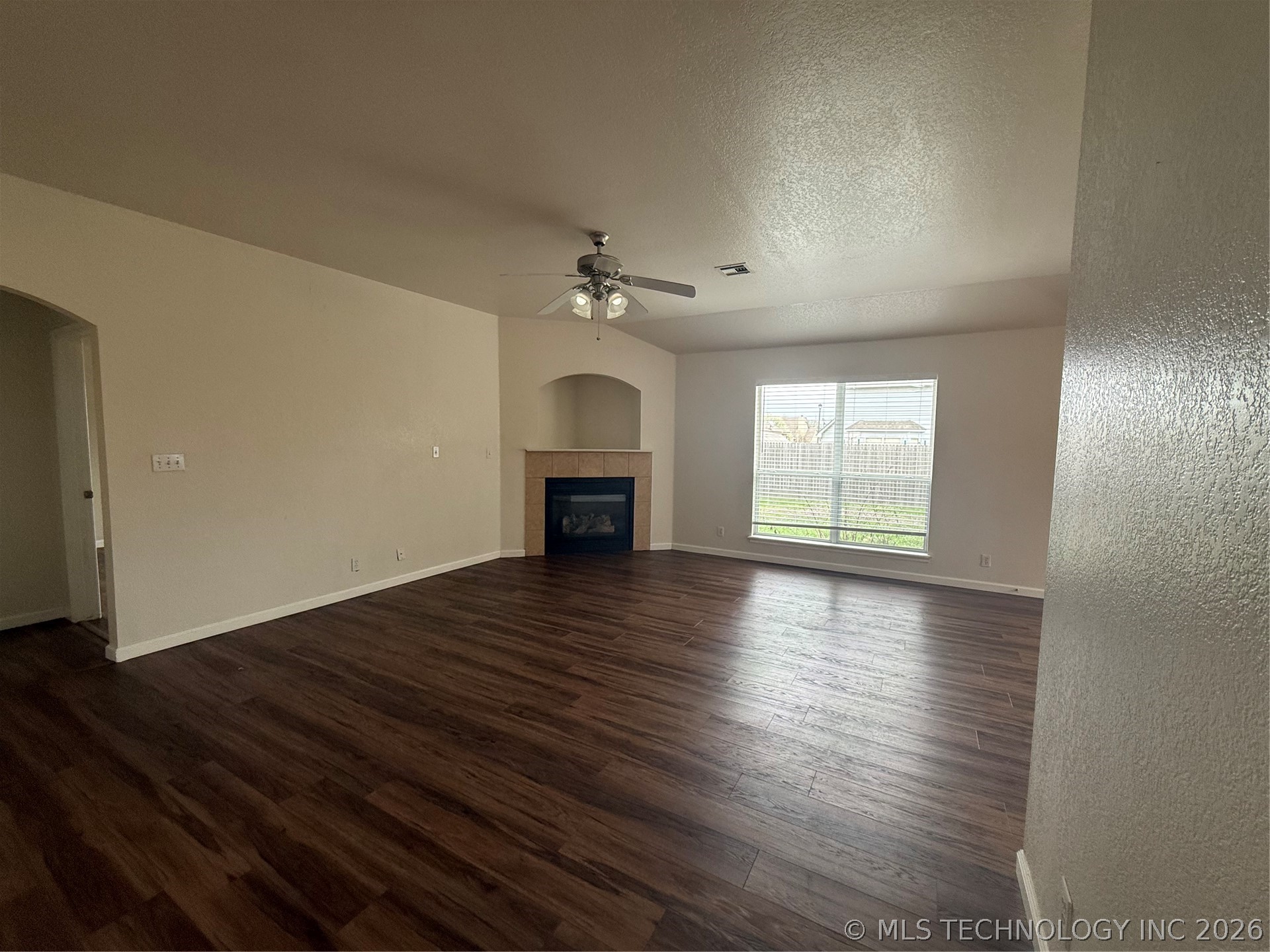 11899 S 269th East Avenue Property Photo 14