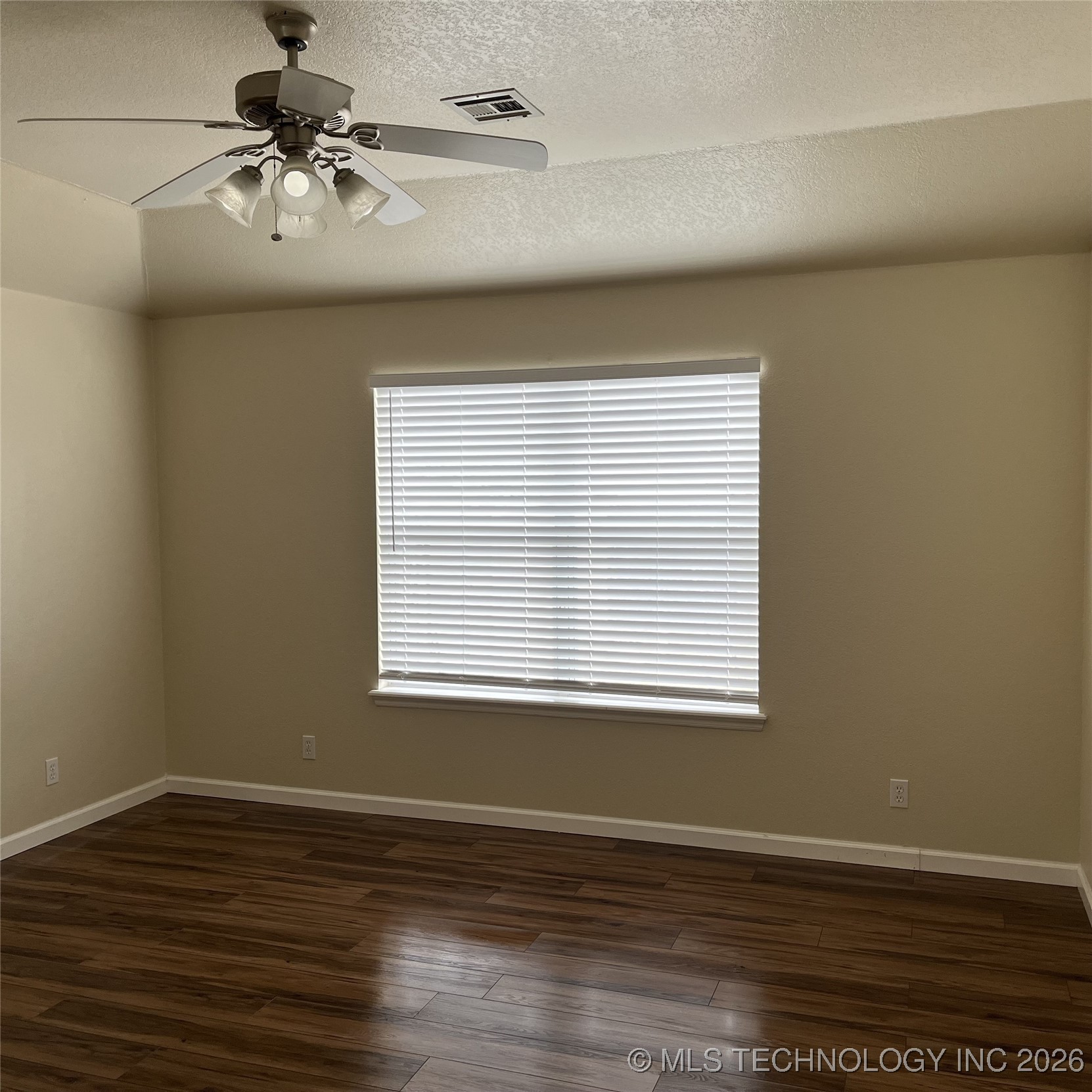 11899 S 269th East Avenue Property Photo 16