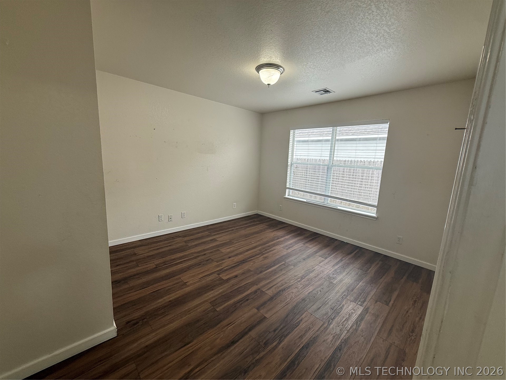 11899 S 269th East Avenue Property Photo 21