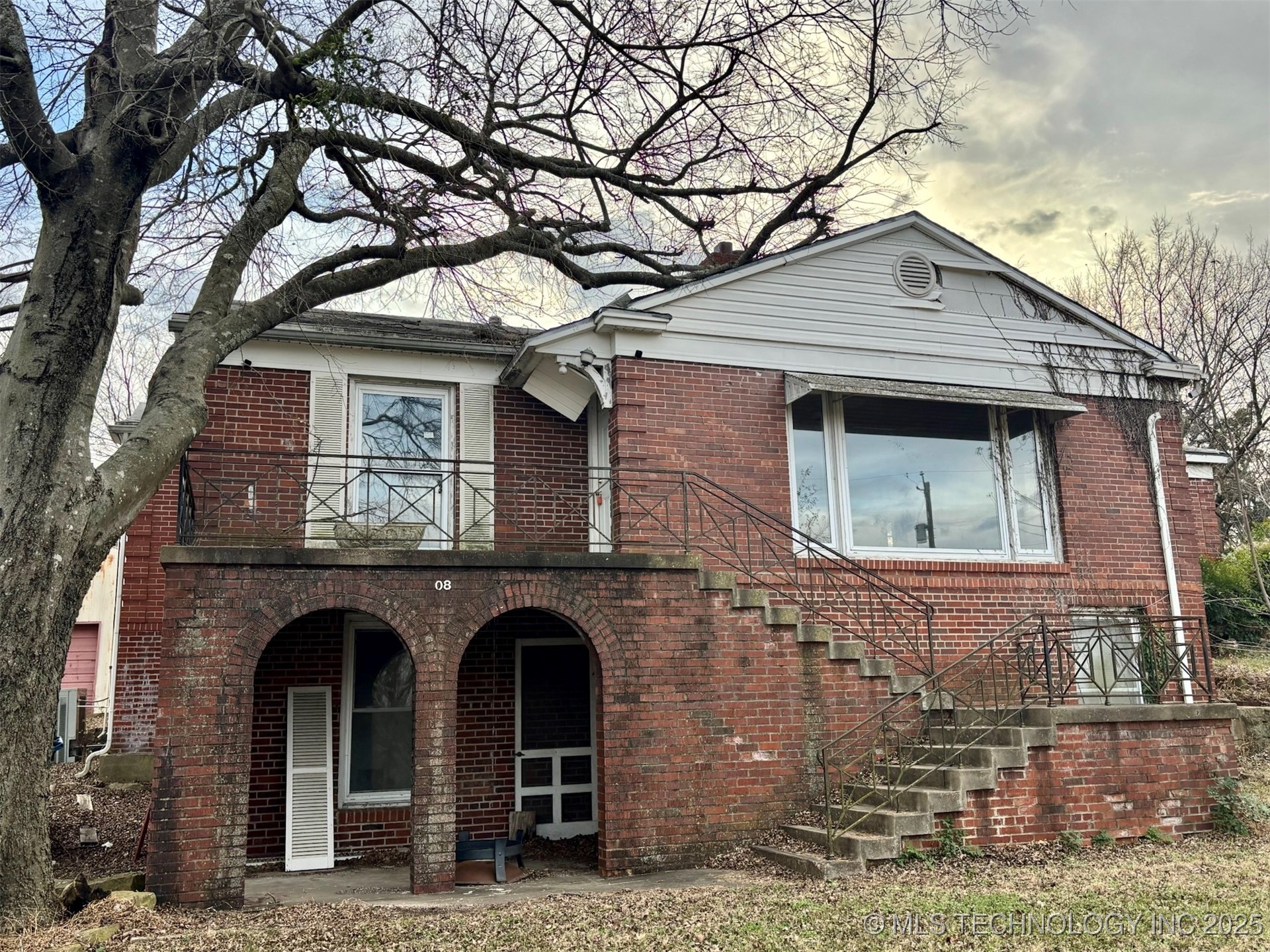 508 E Jefferson Avenue Property Photo 2