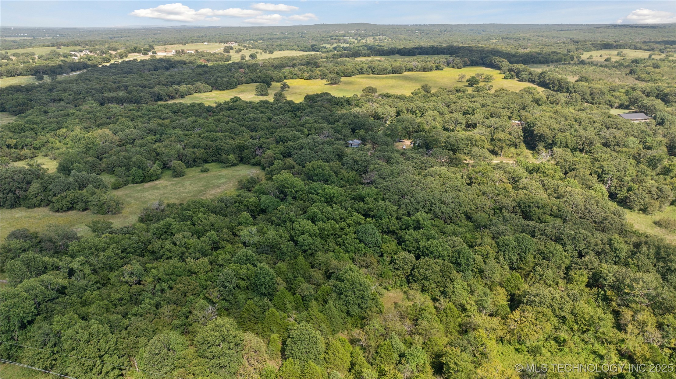 9 Fox Run Run Property Photo 10