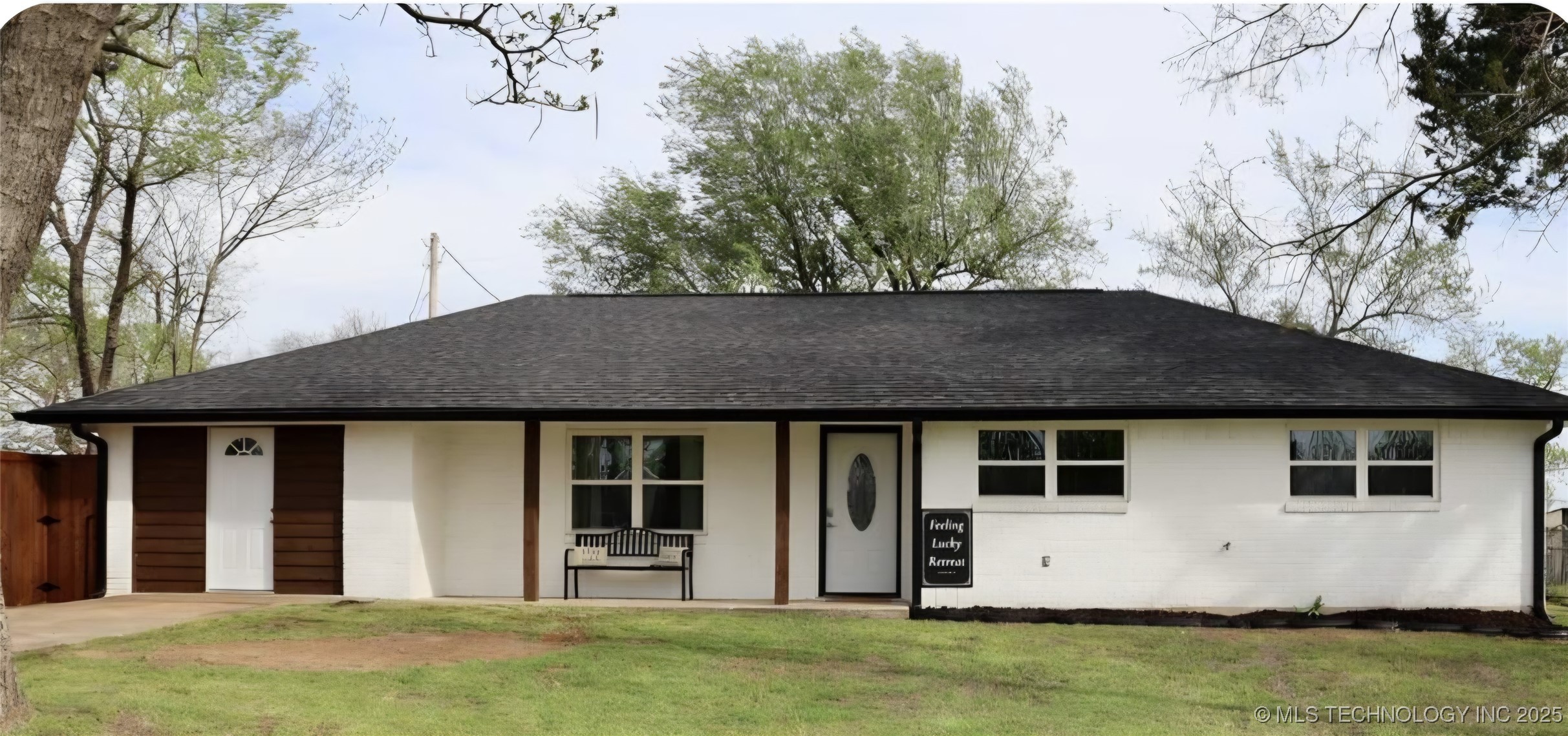 907 S Mckinley Property Photo 1