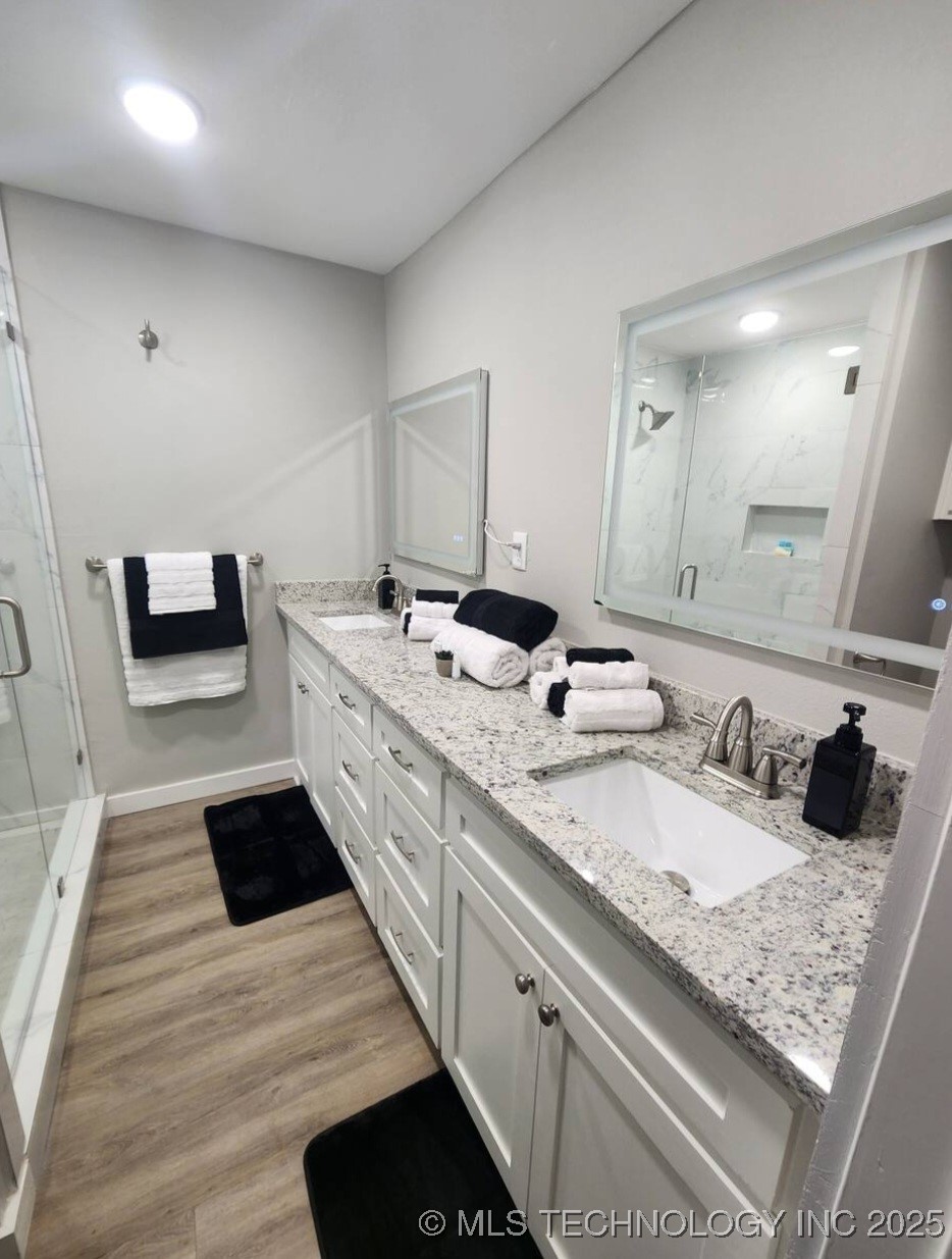 907 S Mckinley Property Photo 12