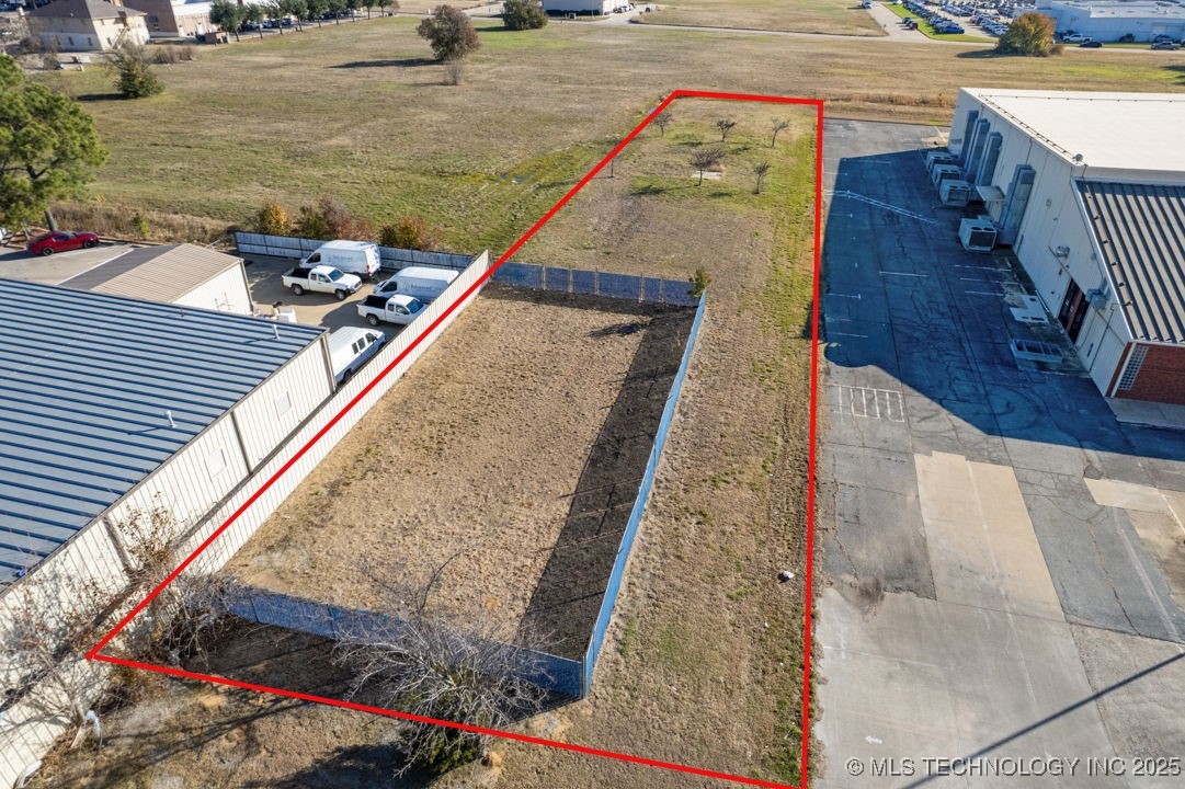 Radio Property Photo 4