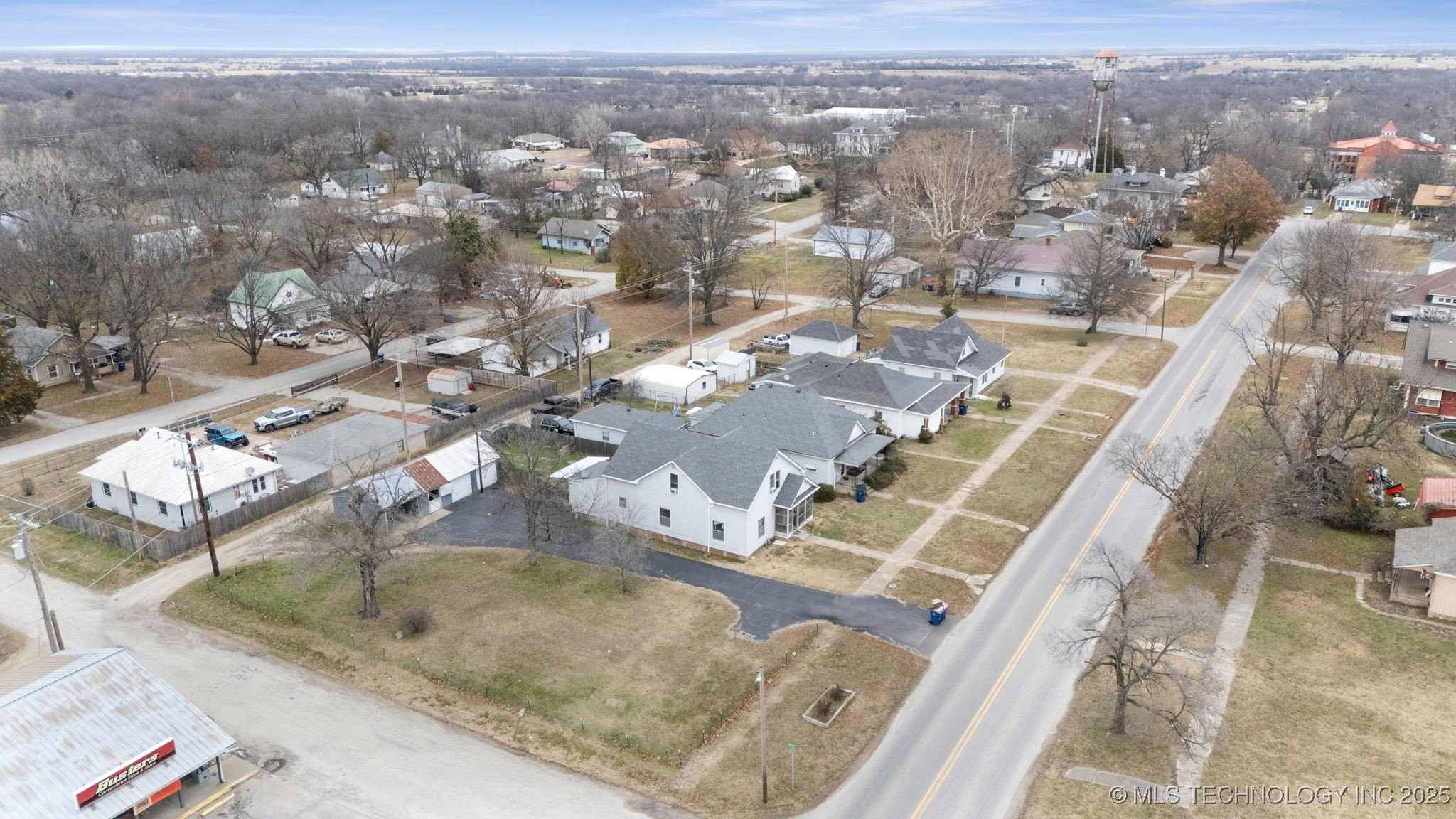 422 W Davis Drive Property Photo 29