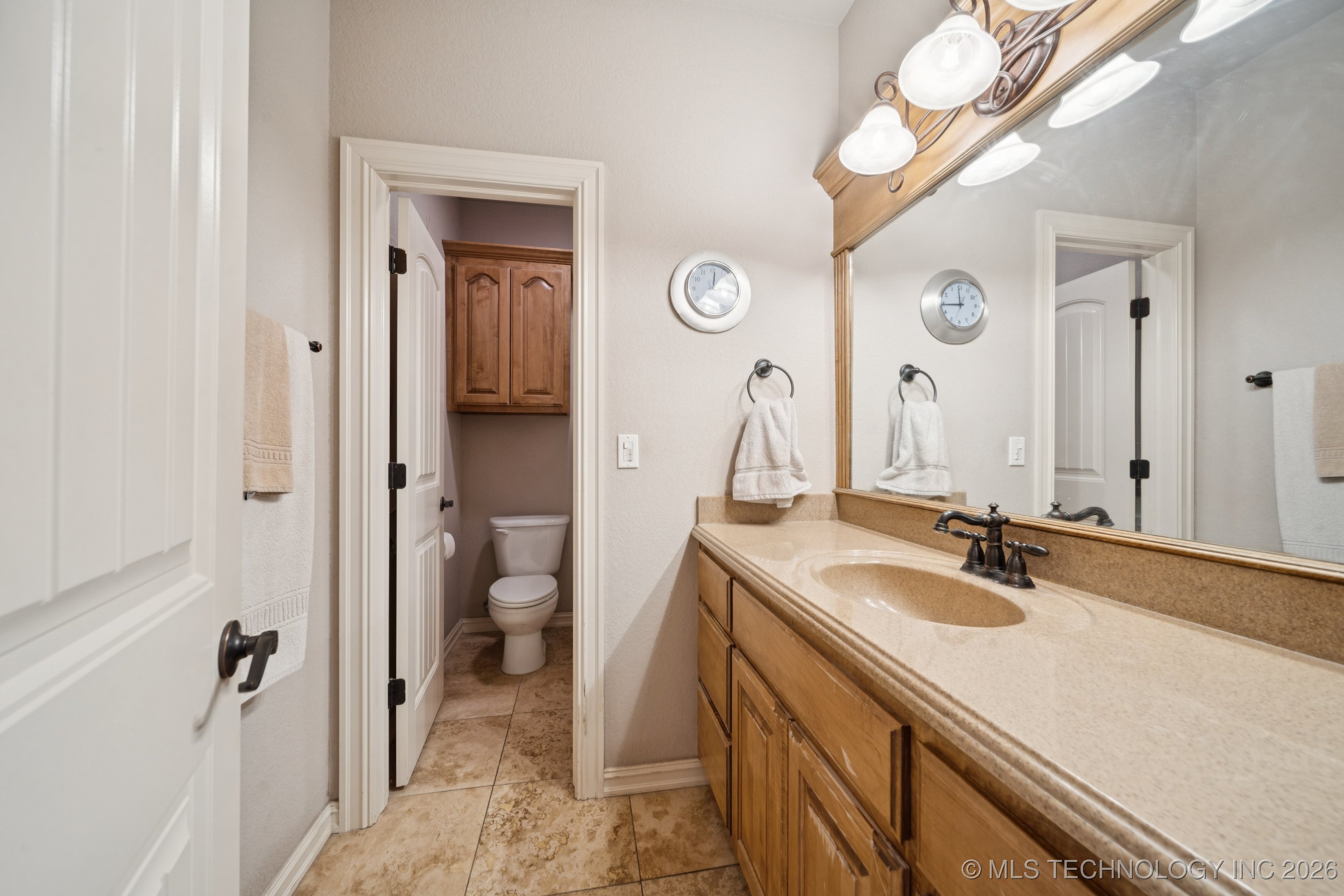 8483 N 68th East Avenue Property Photo 32