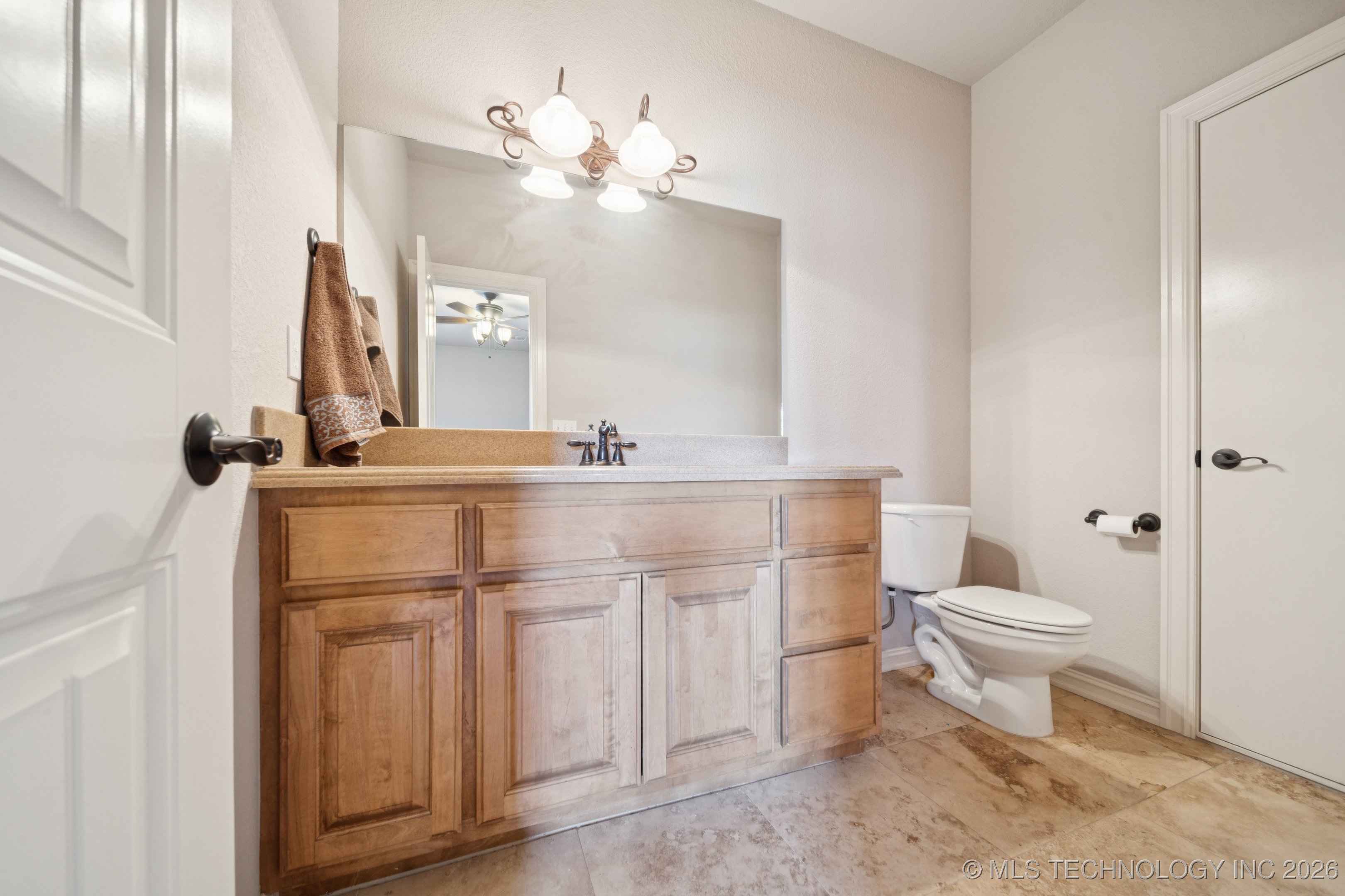 8483 N 68th East Avenue Property Photo 39