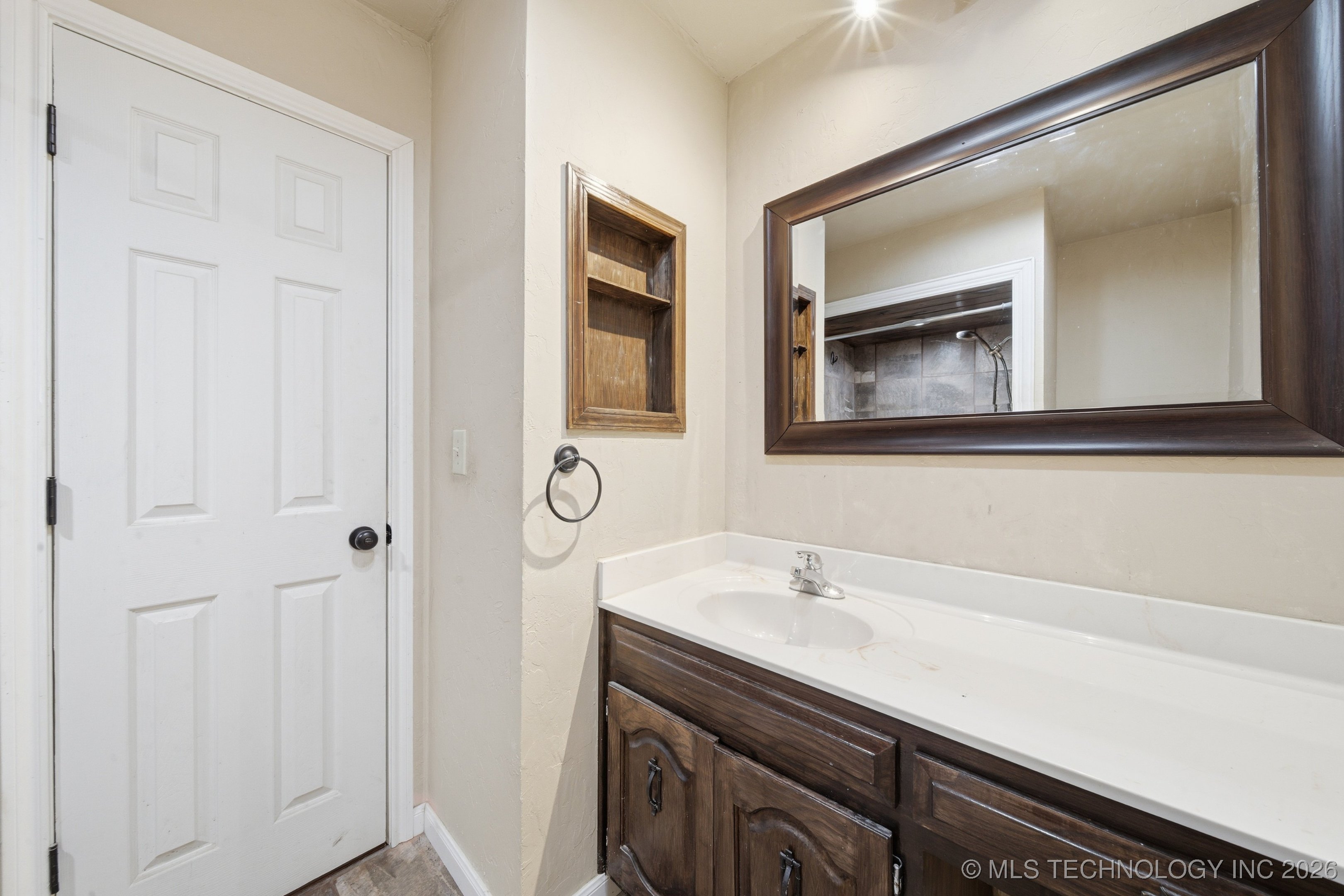 520 Ridgewood Property Photo 27