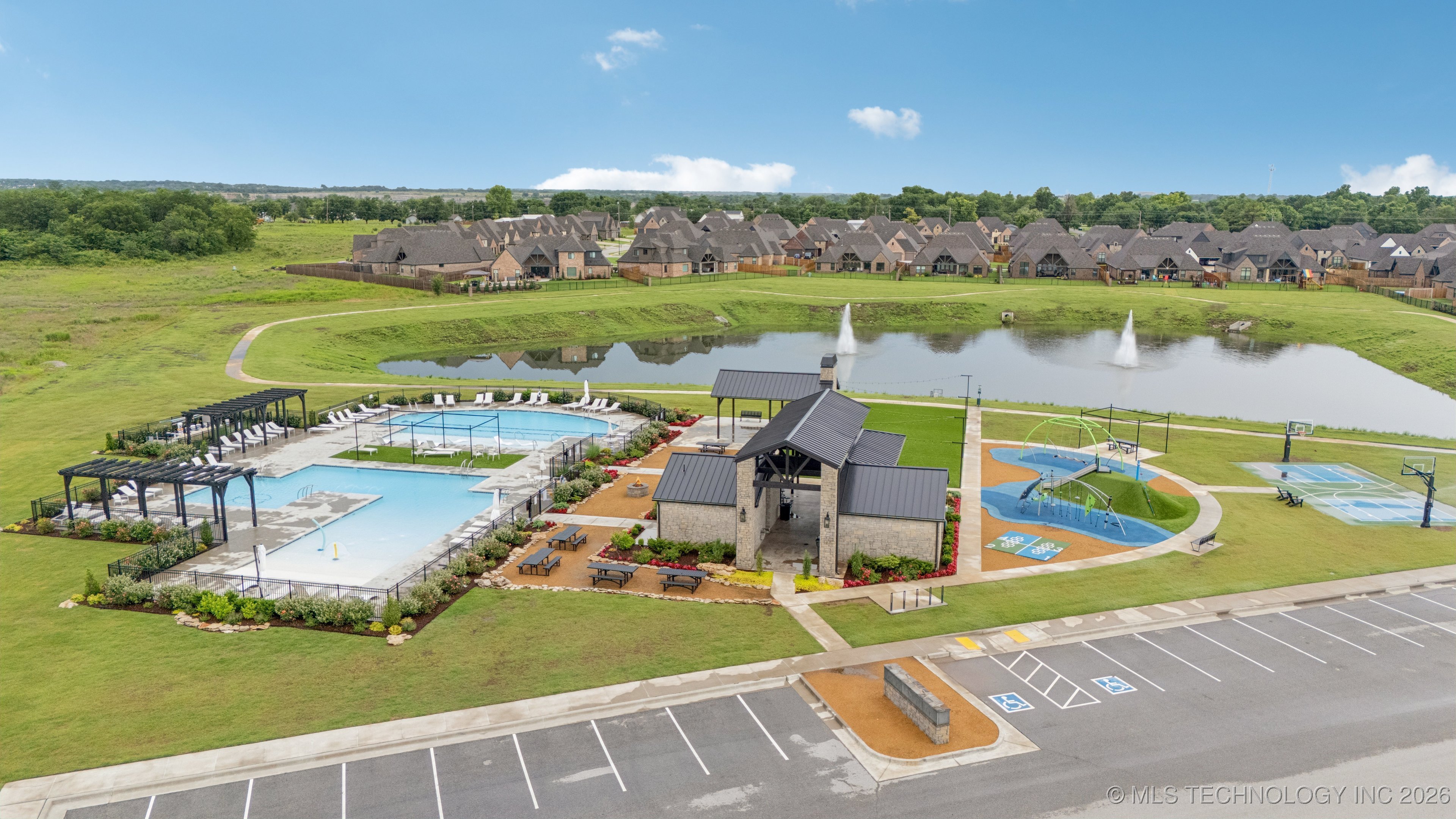 7920 N 147th East Avenue Property Photo 50