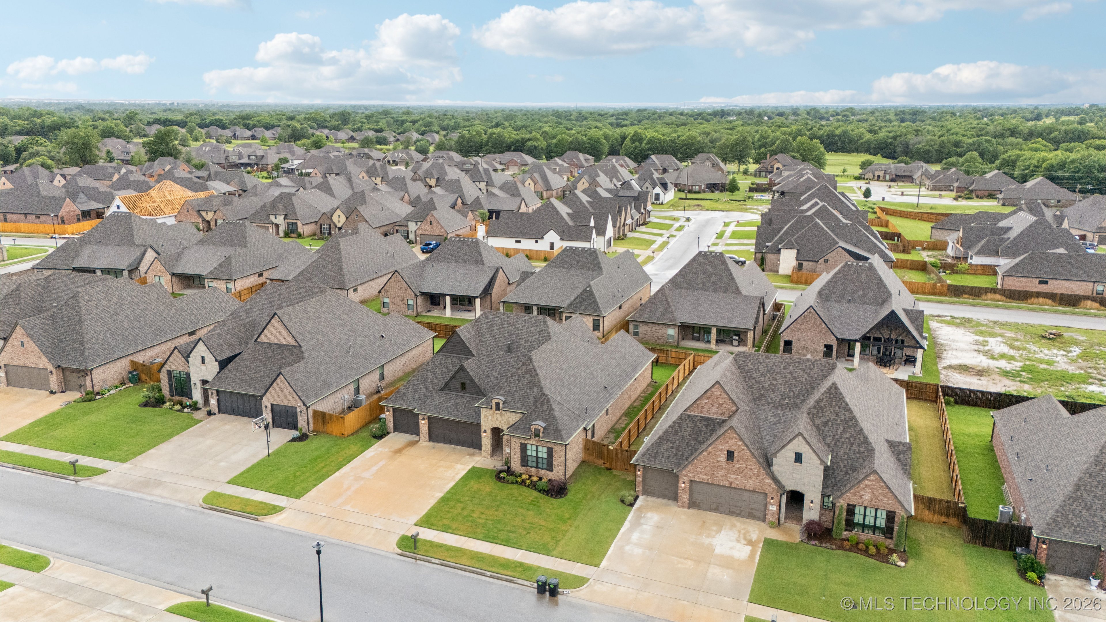 7920 N 147th East Avenue Property Photo 55