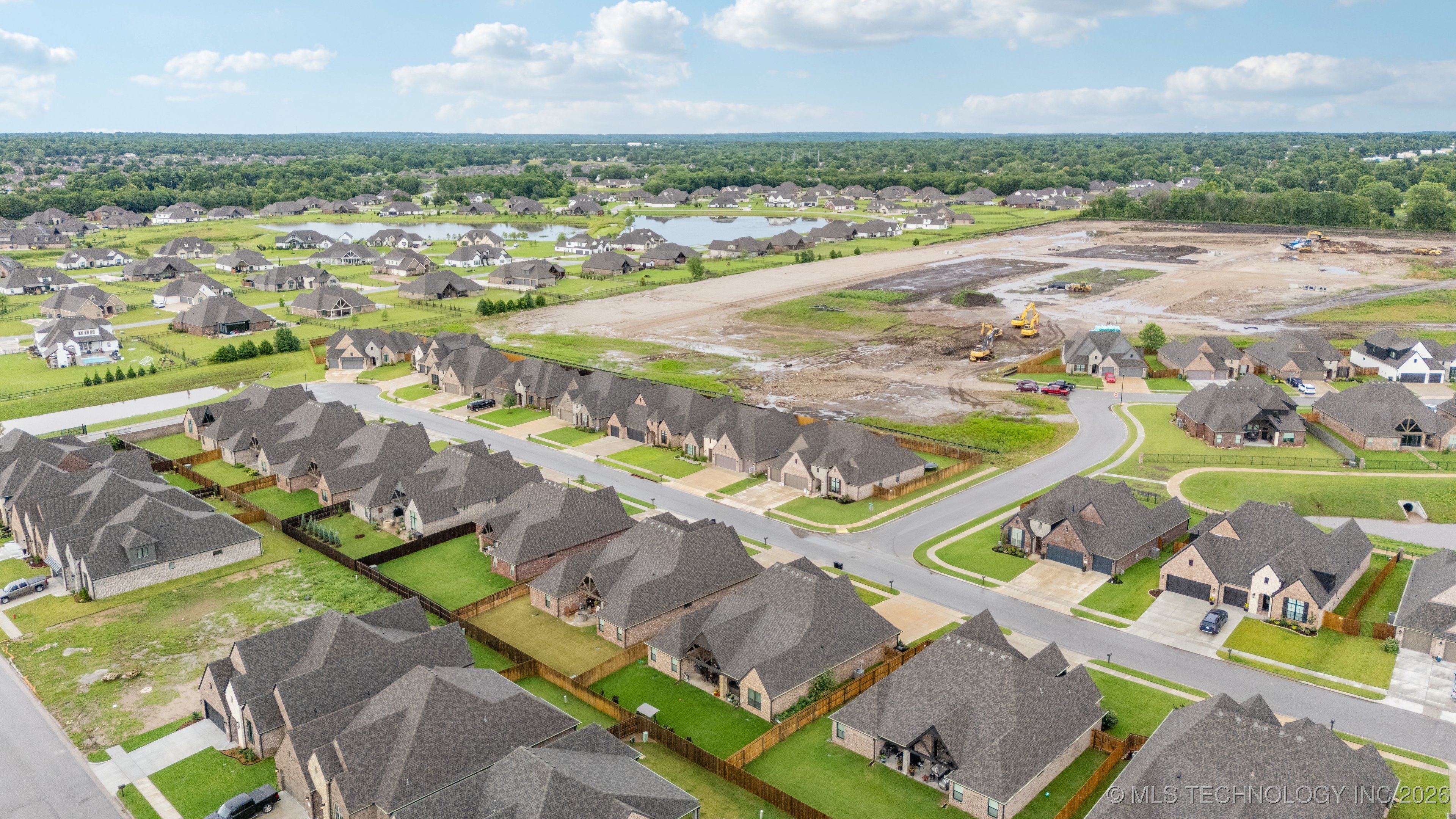 7920 N 147th East Avenue Property Photo 56