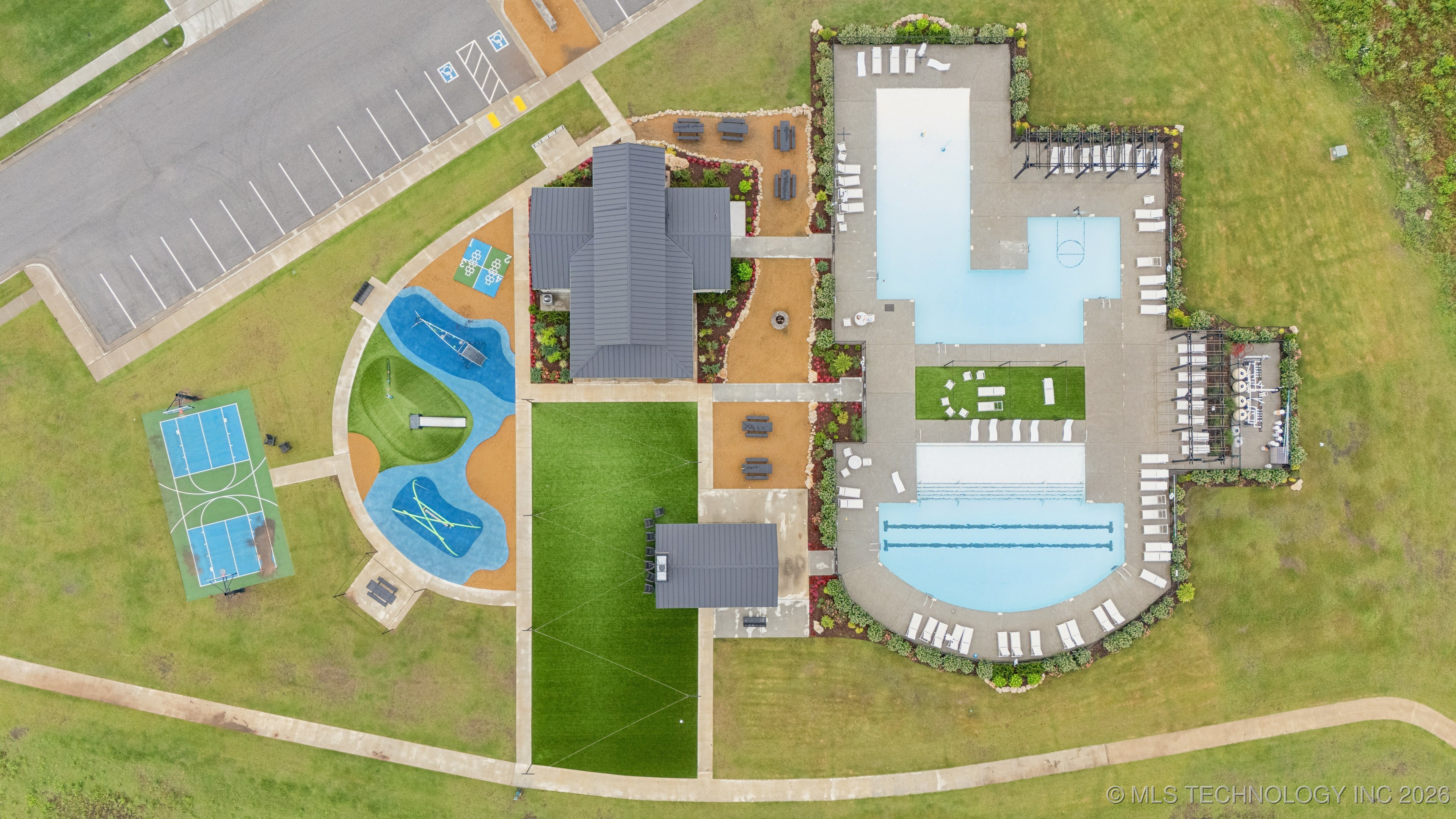 7920 N 147th East Avenue Property Photo 57