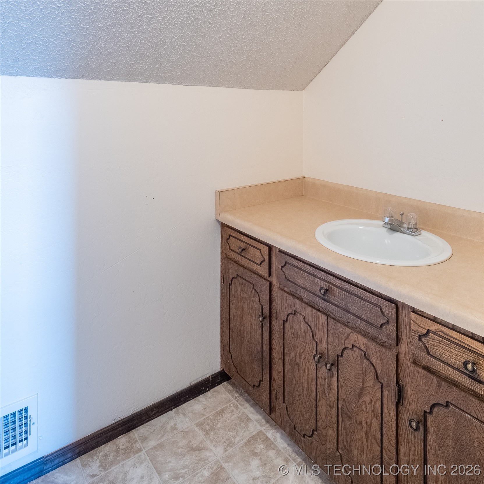 1895 Mount Moriah Property Photo 48