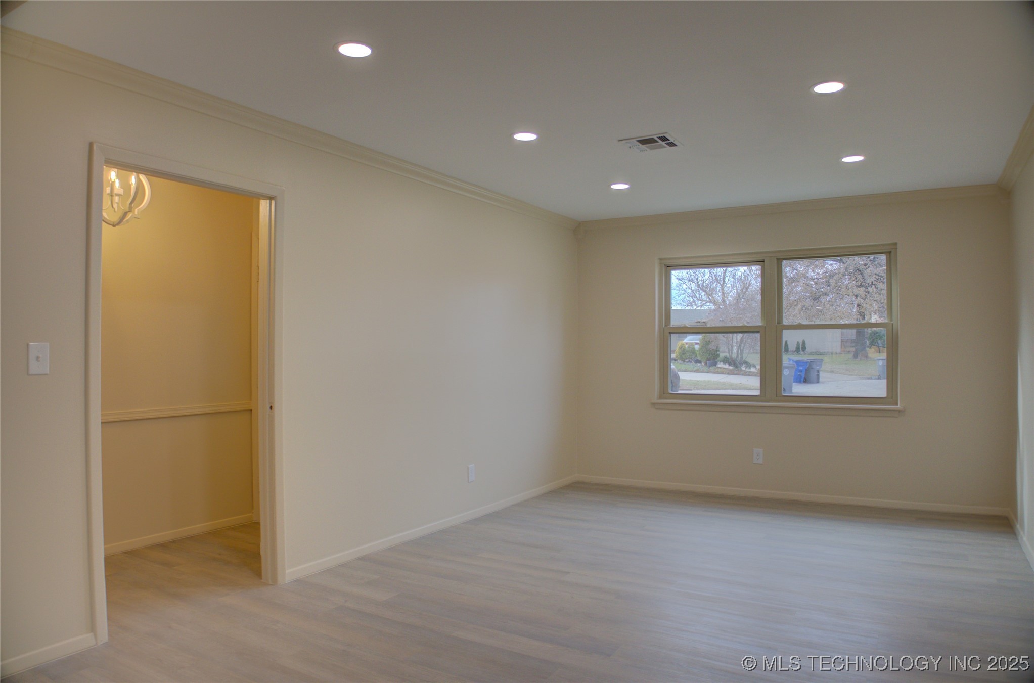 6946 E 20th Place Property Photo 5