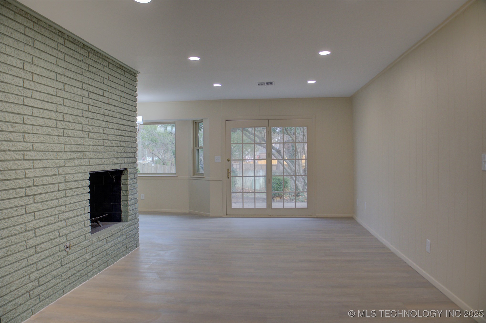 6946 E 20th Place Property Photo 13