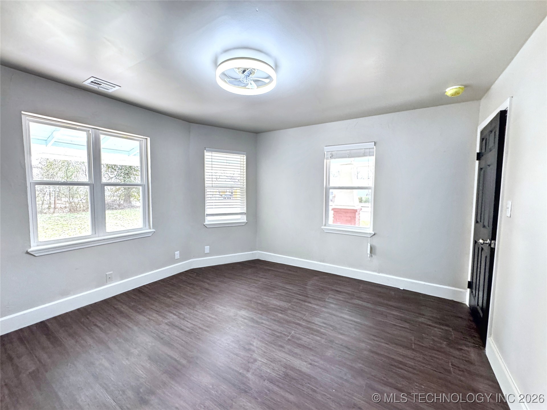 1020 N Vinita Avenue Property Photo 58